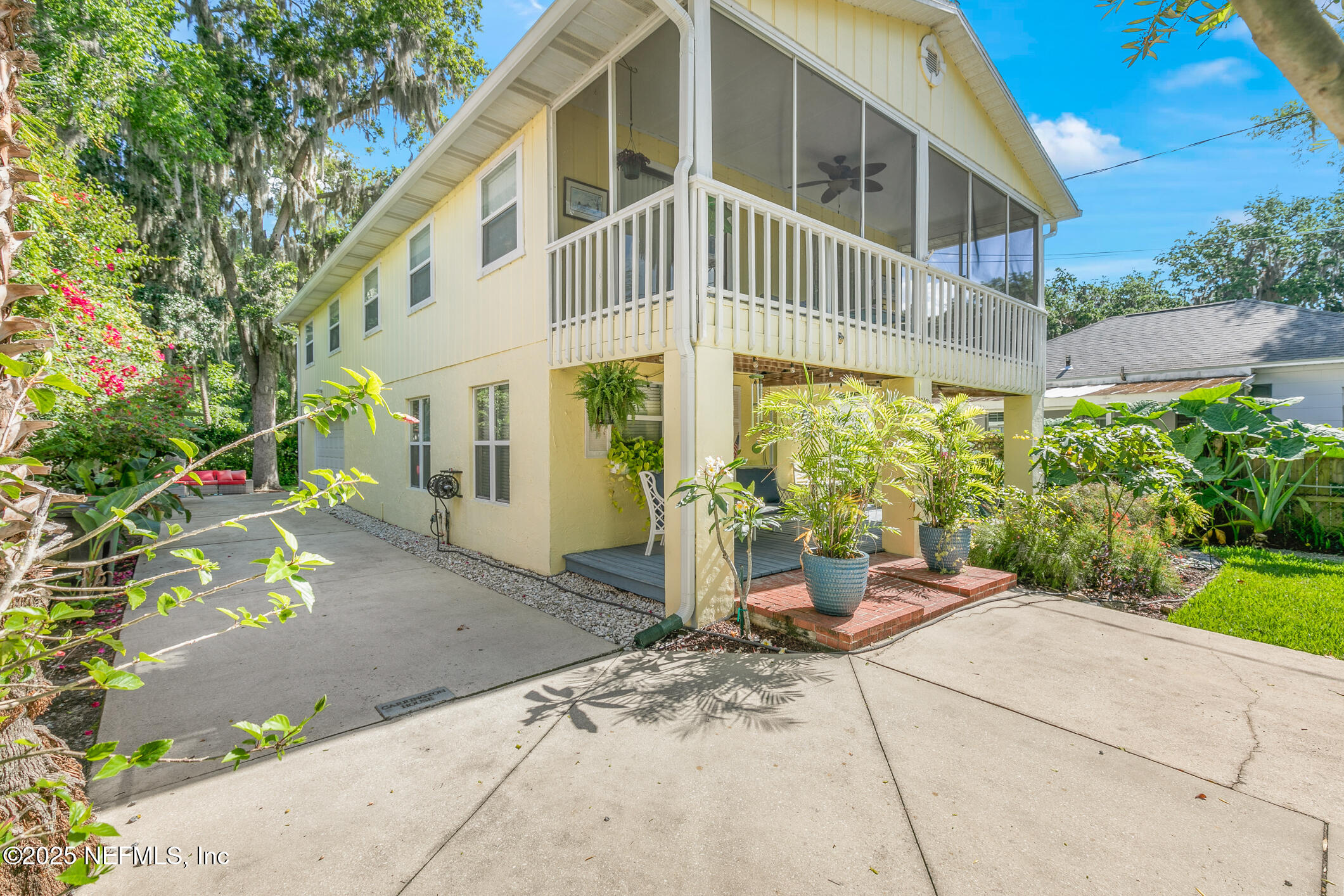14 BALLARD Avenue