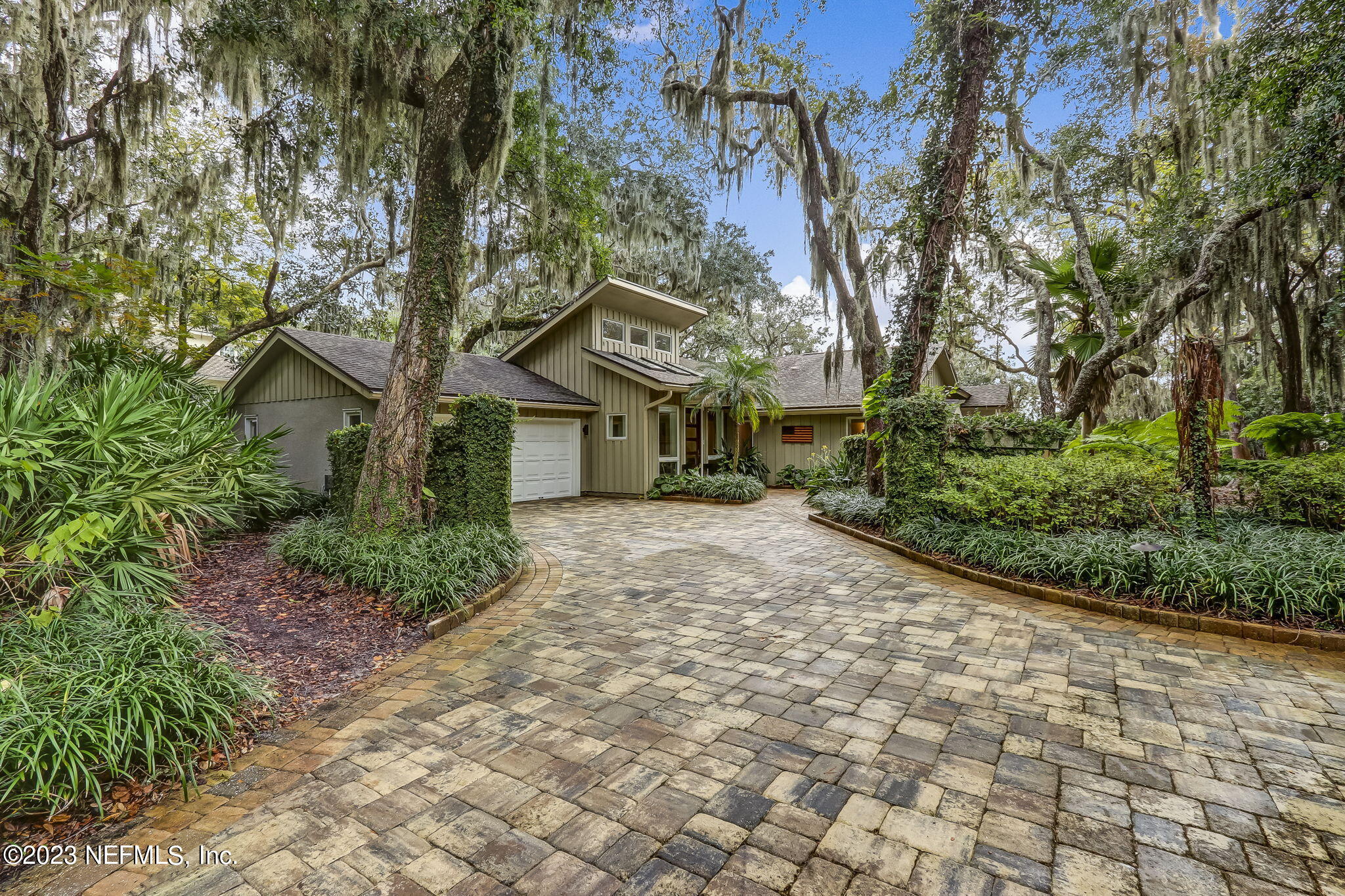 FERNANDINA BEACH, FL home for sale located at 5 MARSH HAWK RD, FERNANDINA BEACH, FL 32034