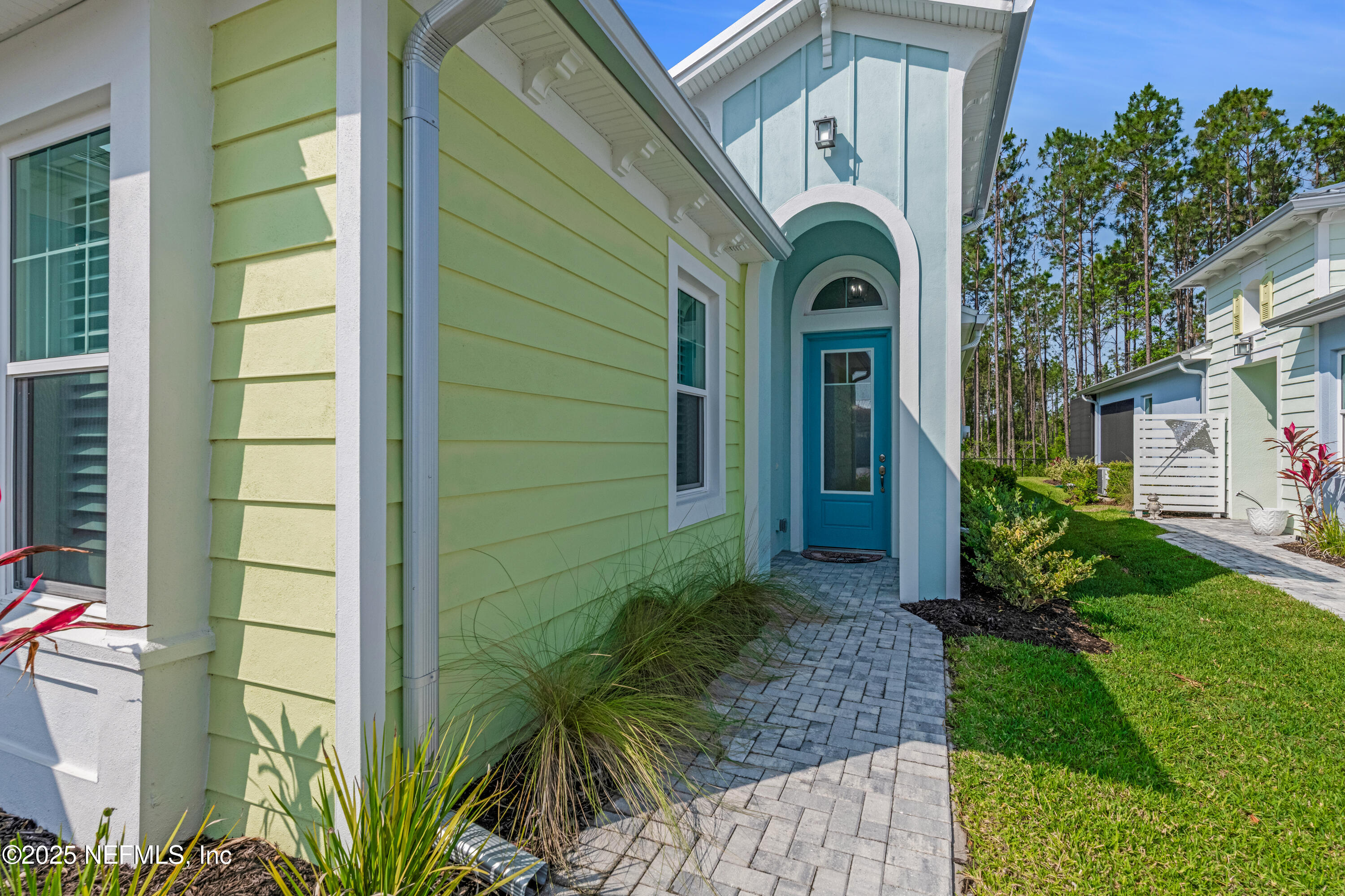 836 MARGARITAVILLE Avenue