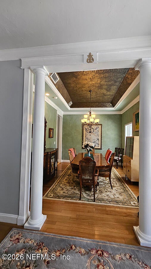 200 MOCKINGBIRD Court