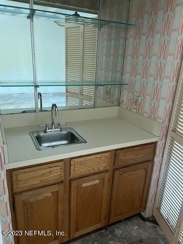 Photo 7 of 17 of 37 PLAYERS CLUB VILLAS Road condo