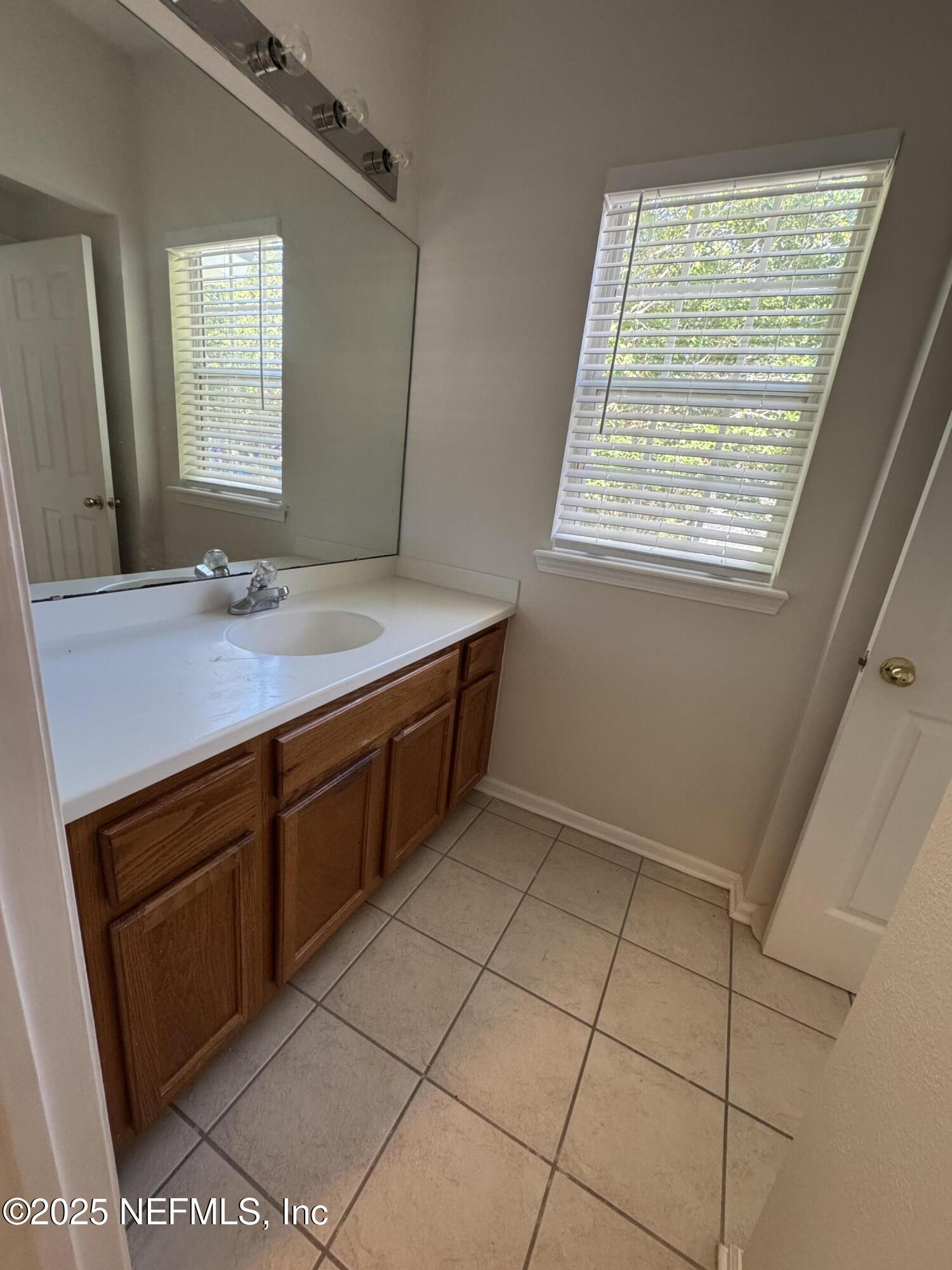 12423 FOREST LAKE Circle W 3
