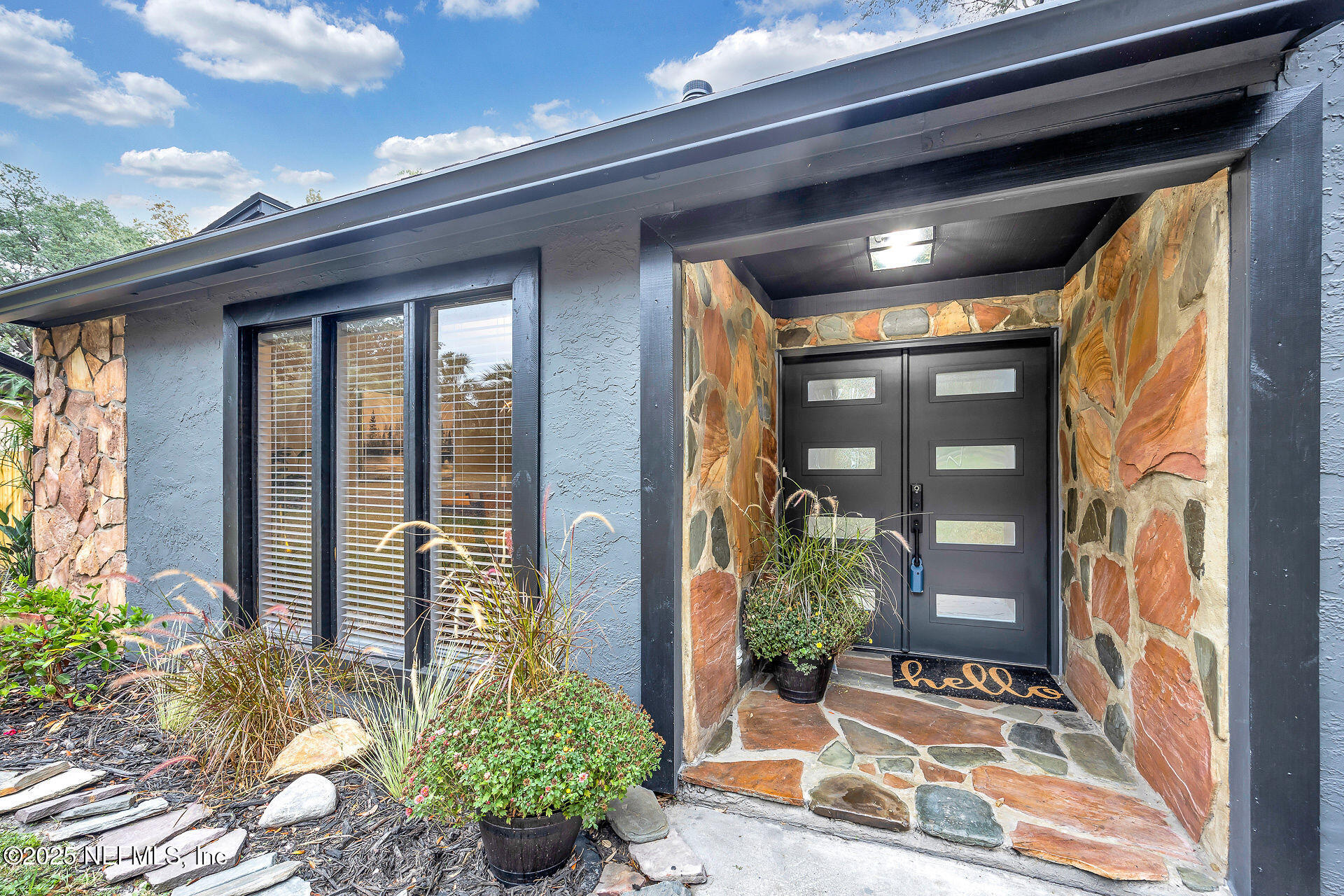 703 ARTHUR MOORE Drive