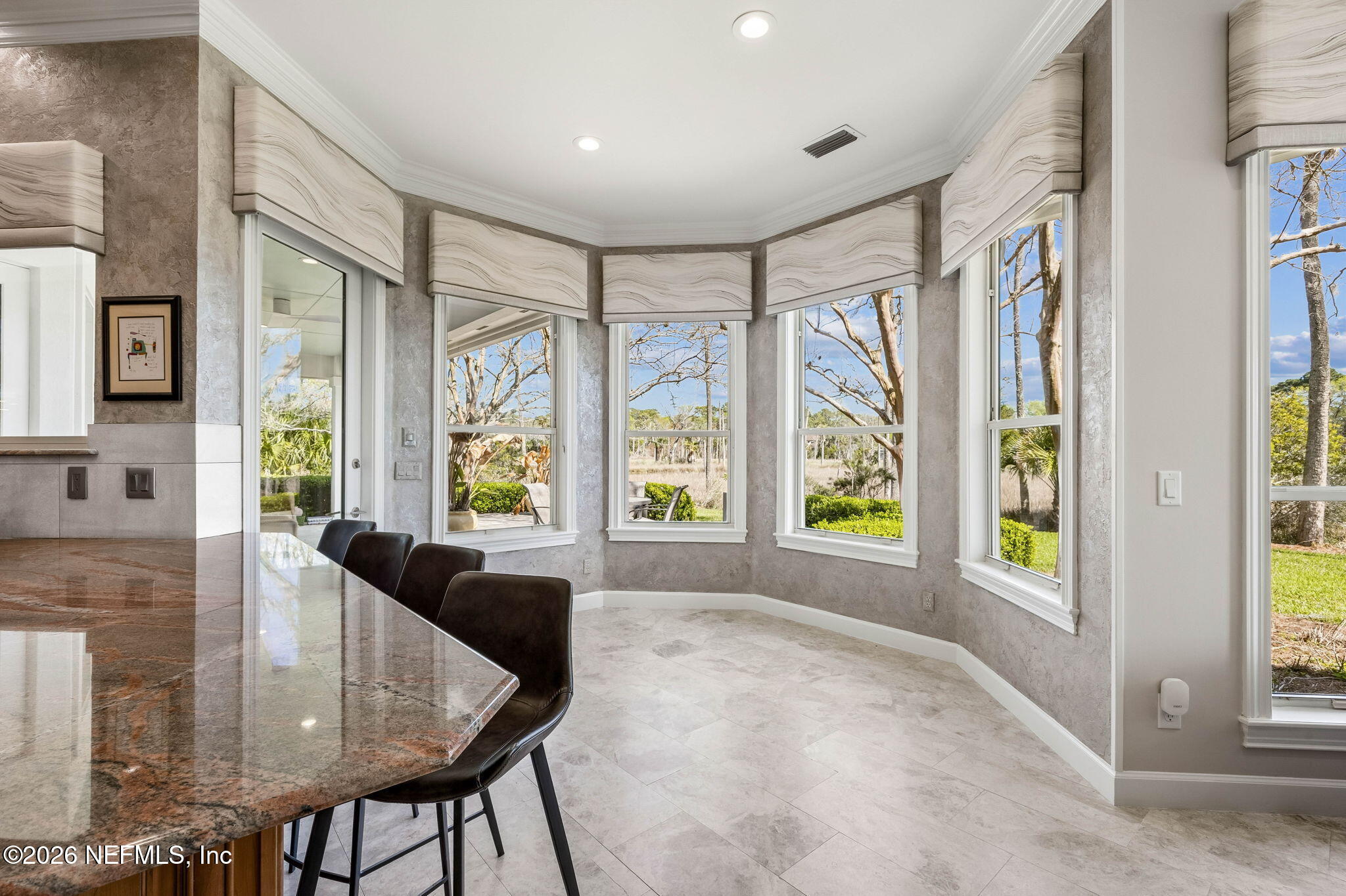 140 LAMP LIGHTER Lane