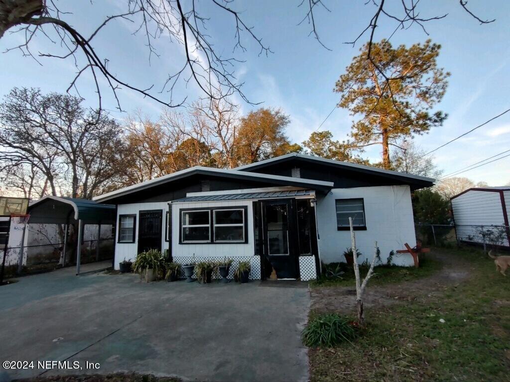 Quincy, FL home for sale located at 1610 Smith Street, Quincy, FL 32351