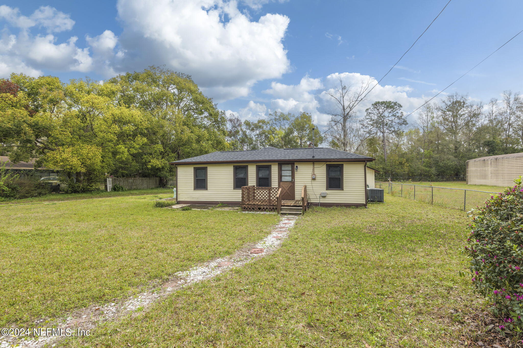 Green Cove Springs, FL home for sale located at 3929 EVERINGTON Road, Green Cove Springs, FL 32043