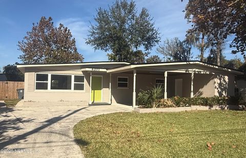 6203 VALENS Drive N Jacksonville FL 32216