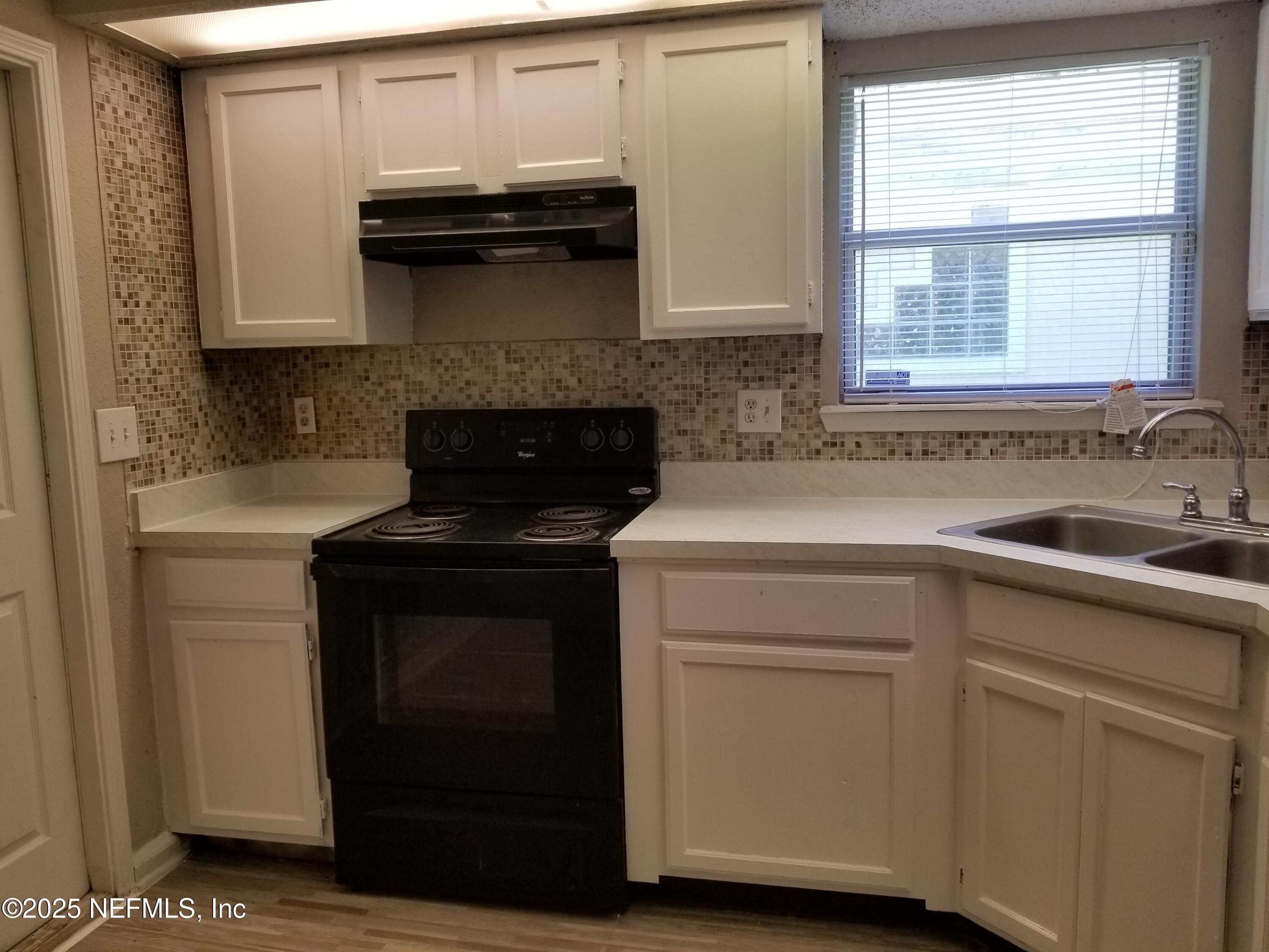 10660 NORTHWYCK Drive