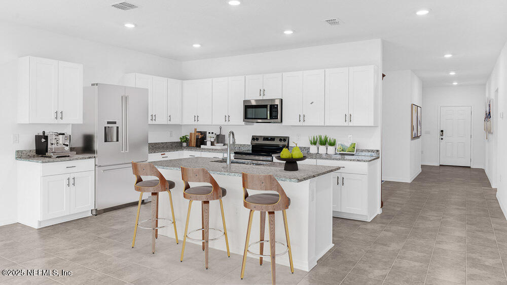 8118 ARCHIBALD Terrace