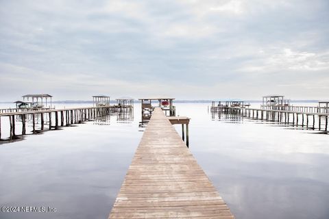 A home in Green Cove Springs