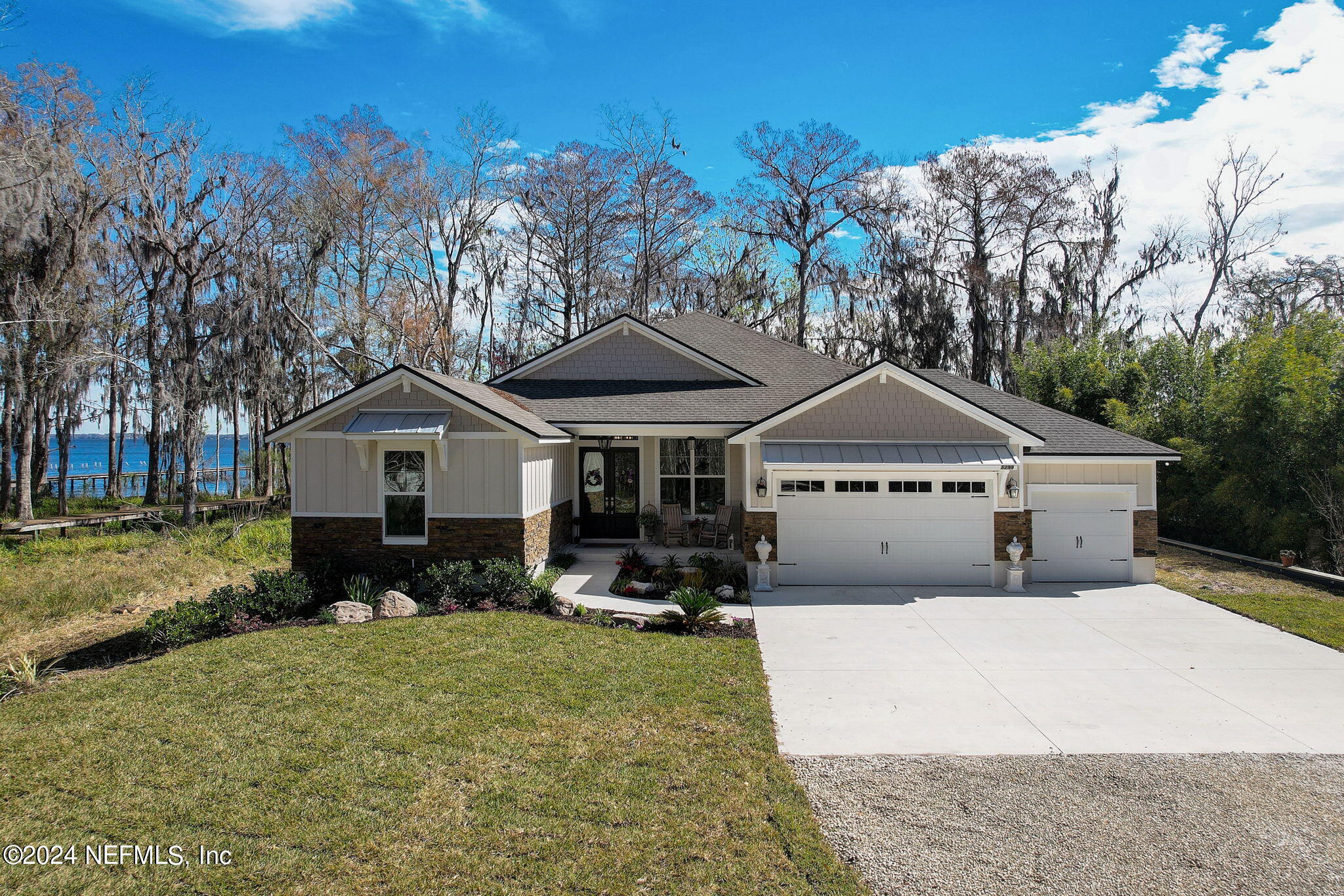Green Cove Springs, FL home for sale located at 5299 Deer Island Road, Green Cove Springs, FL 32043