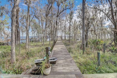 A home in Green Cove Springs