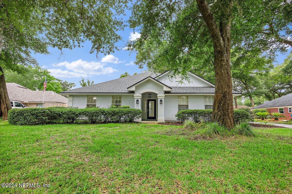 Jacksonville, FL home for sale located at 1646 Tiger Creek Lane, Jacksonville, FL 32225
