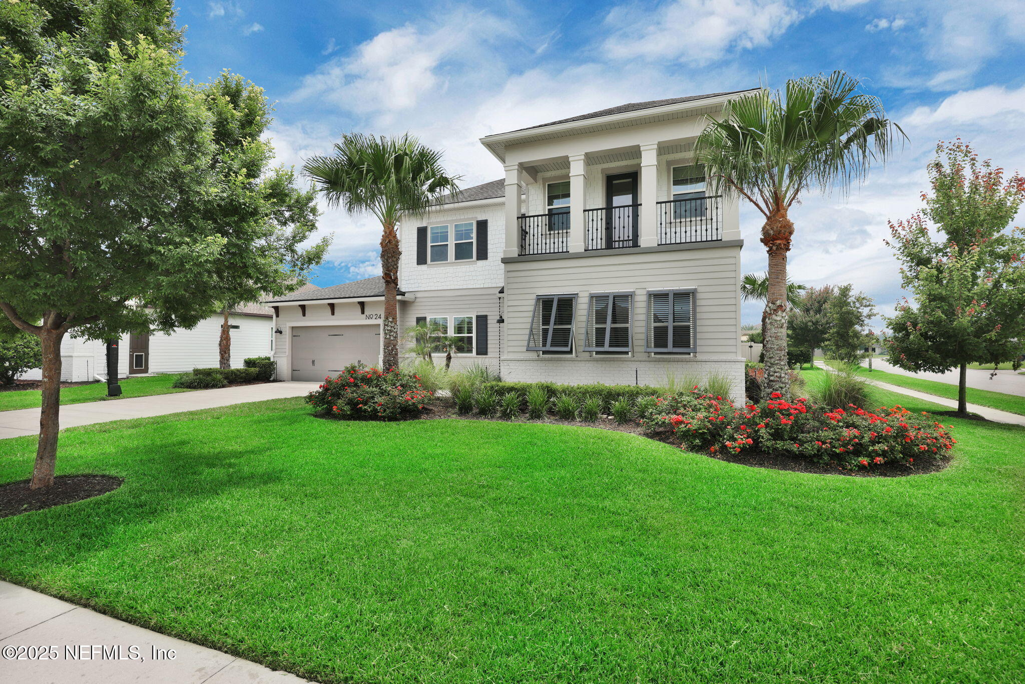 24 FORTRESS Avenue