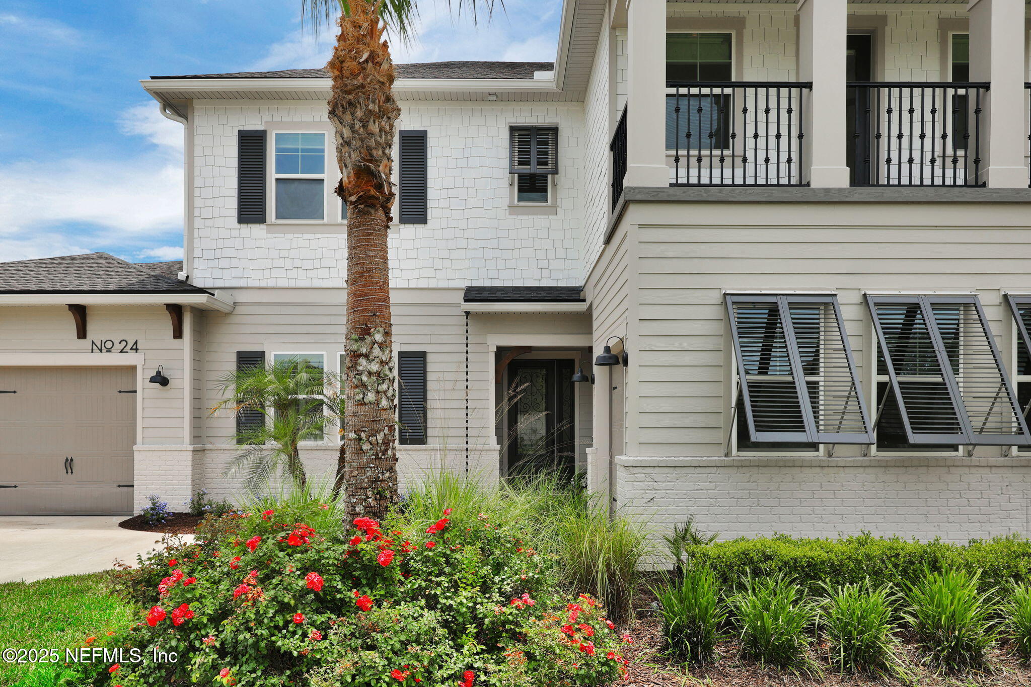 24 FORTRESS Avenue