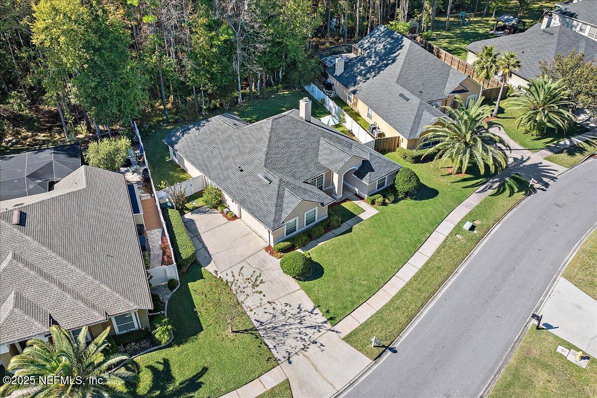 11890 MAGNOLIA FALLS Drive