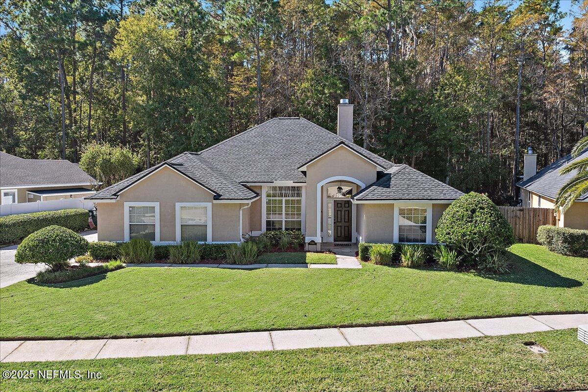 11890 MAGNOLIA FALLS Drive