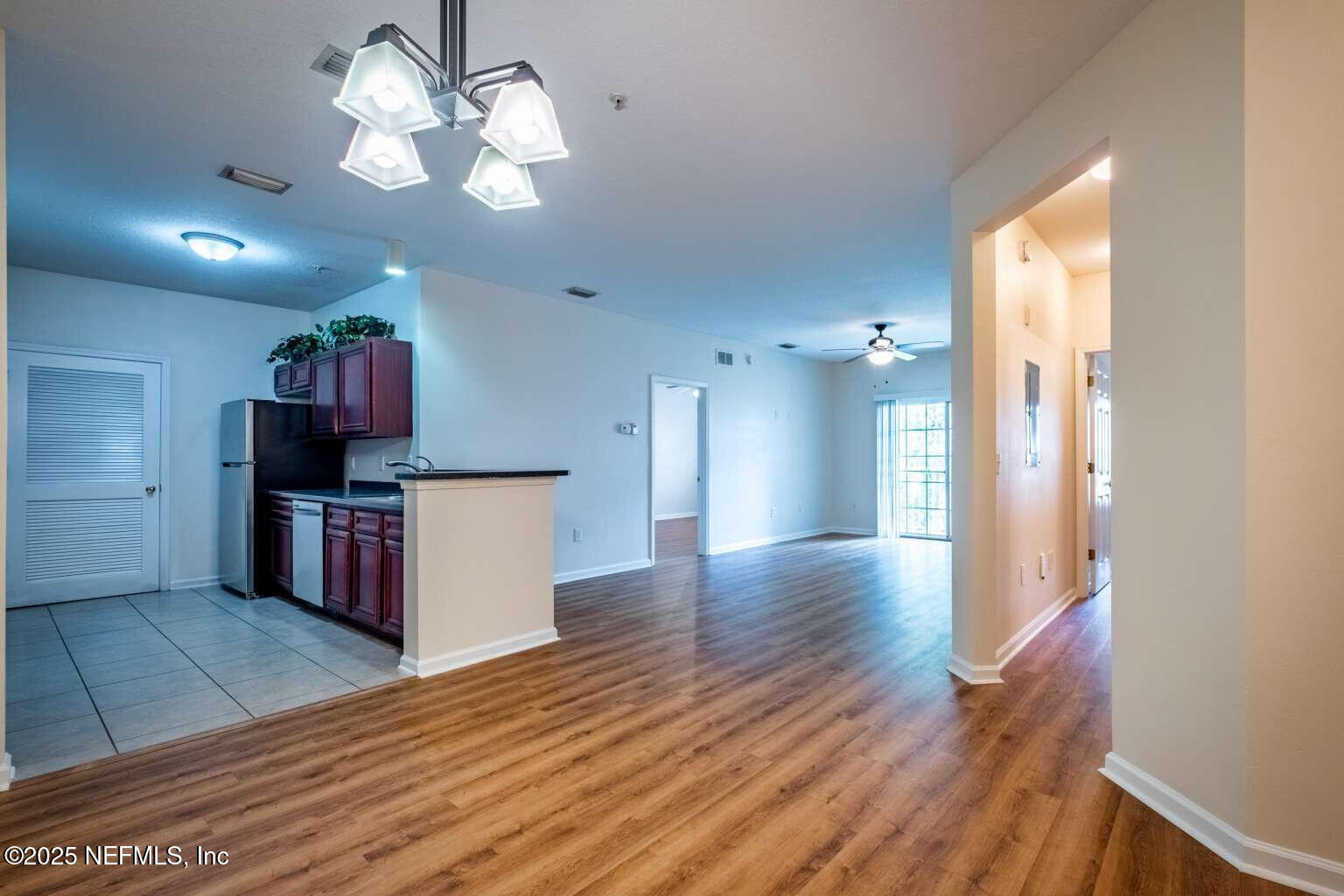 4935 ISLAMORADA Lane 206