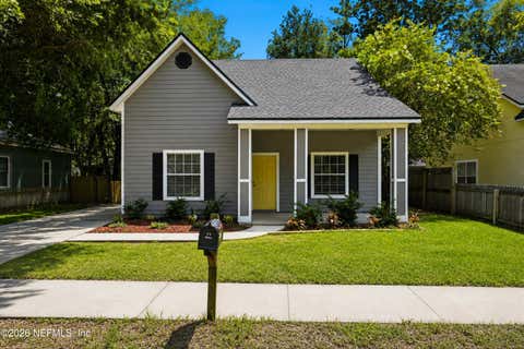 Photo of 2152 SESSIONS Lane, Jacksonville, FL 32207 (MLS # 2160243)