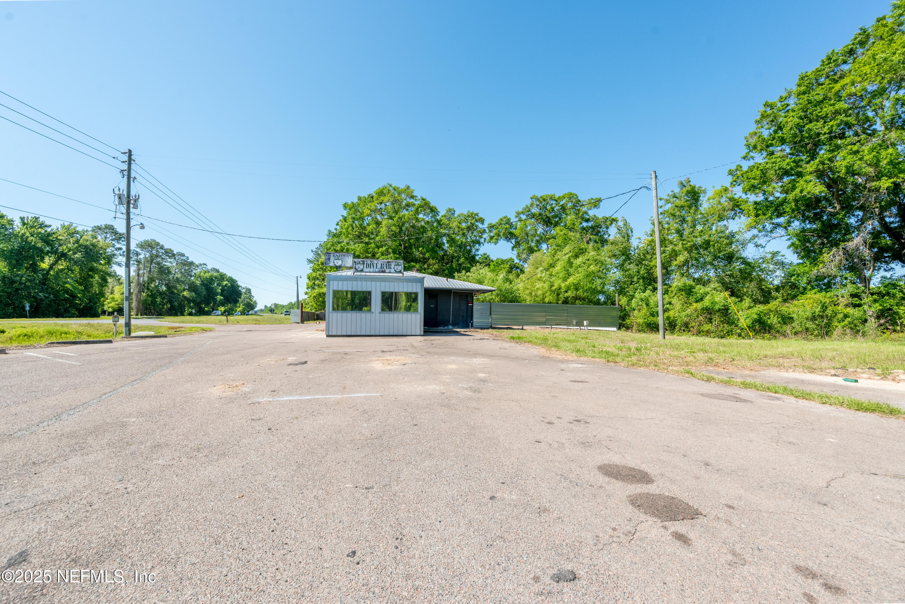 19510 NE HWY 301