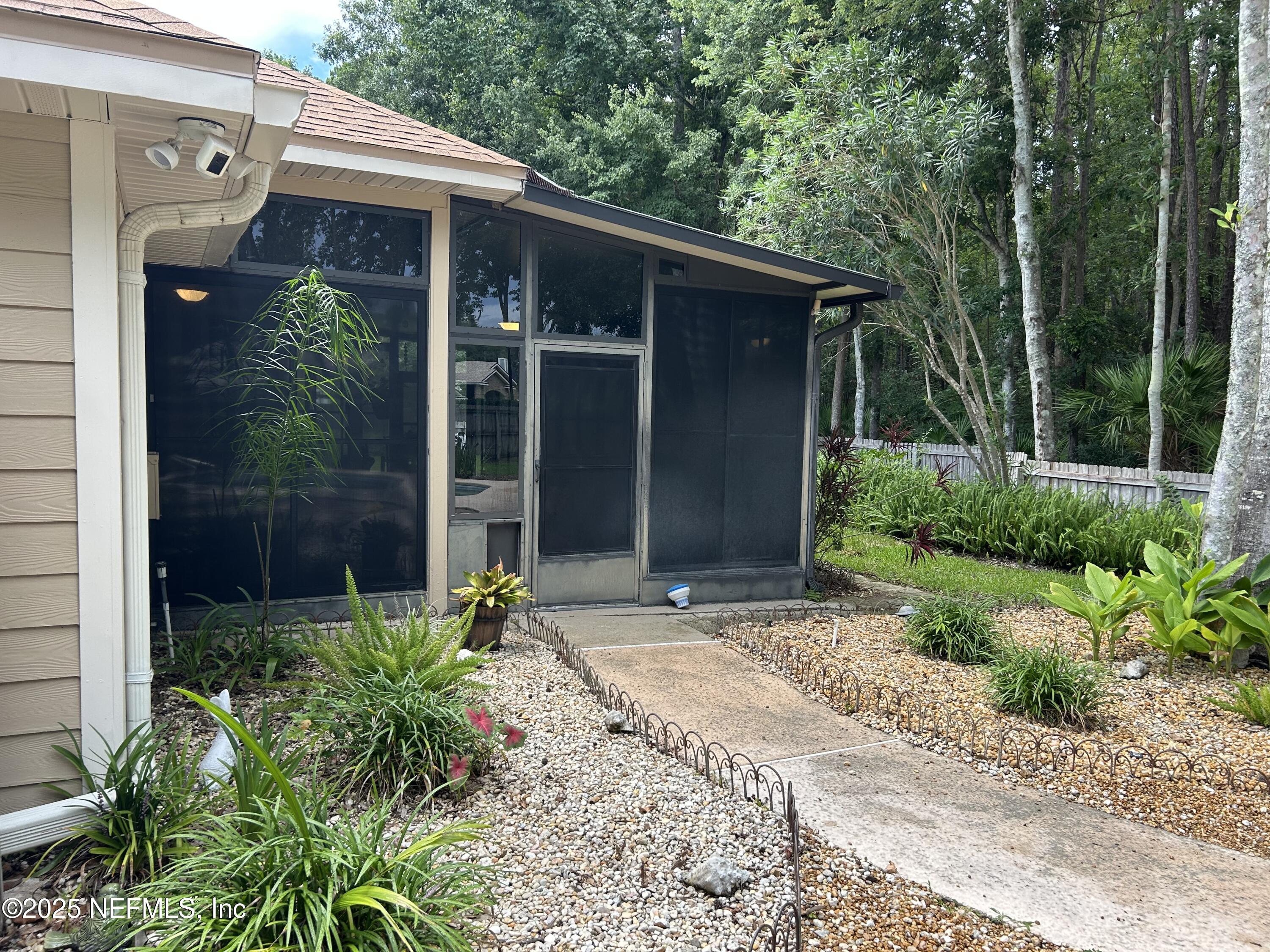 5221 CAMELOT FOREST Drive