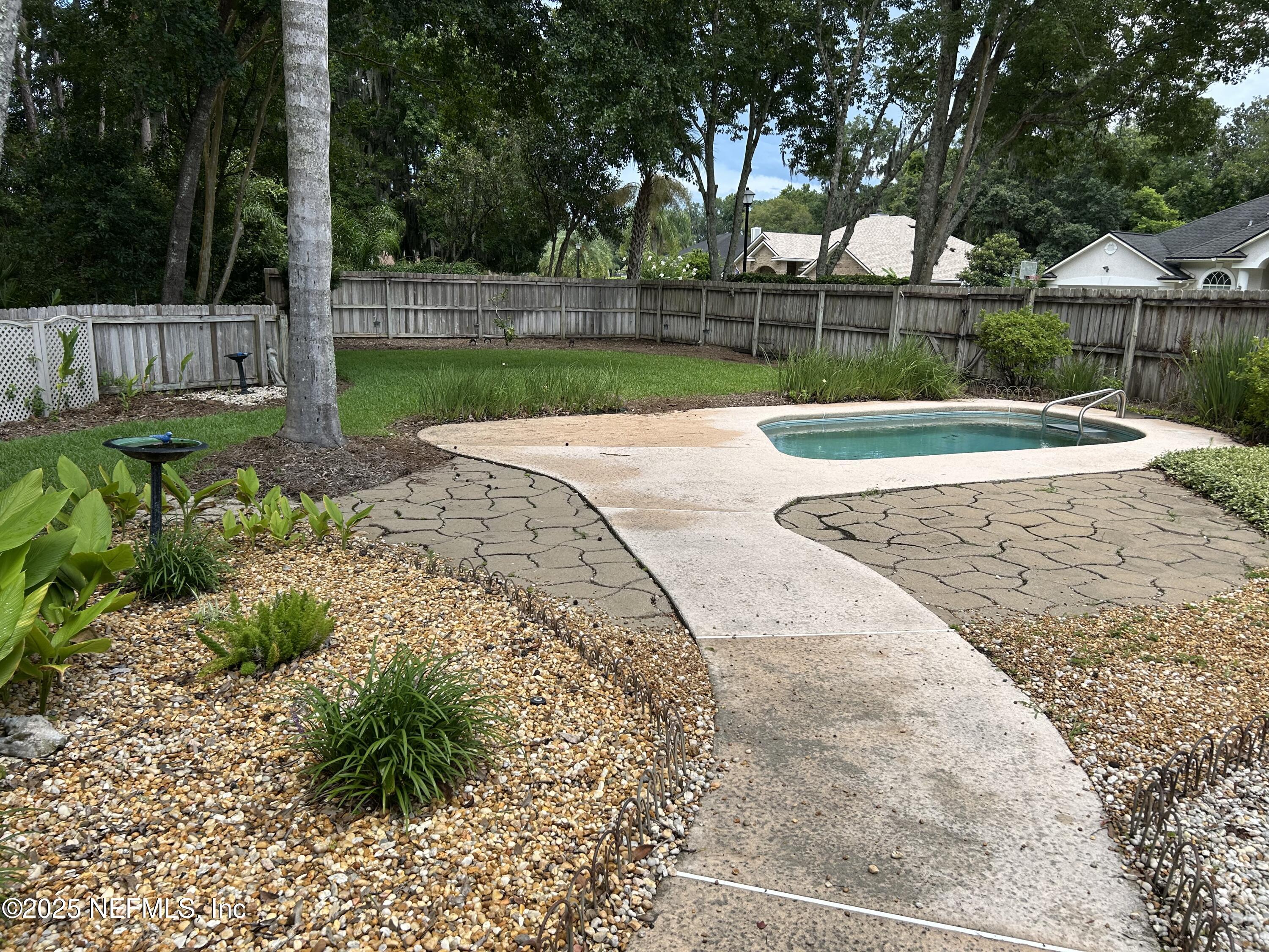 5221 CAMELOT FOREST Drive