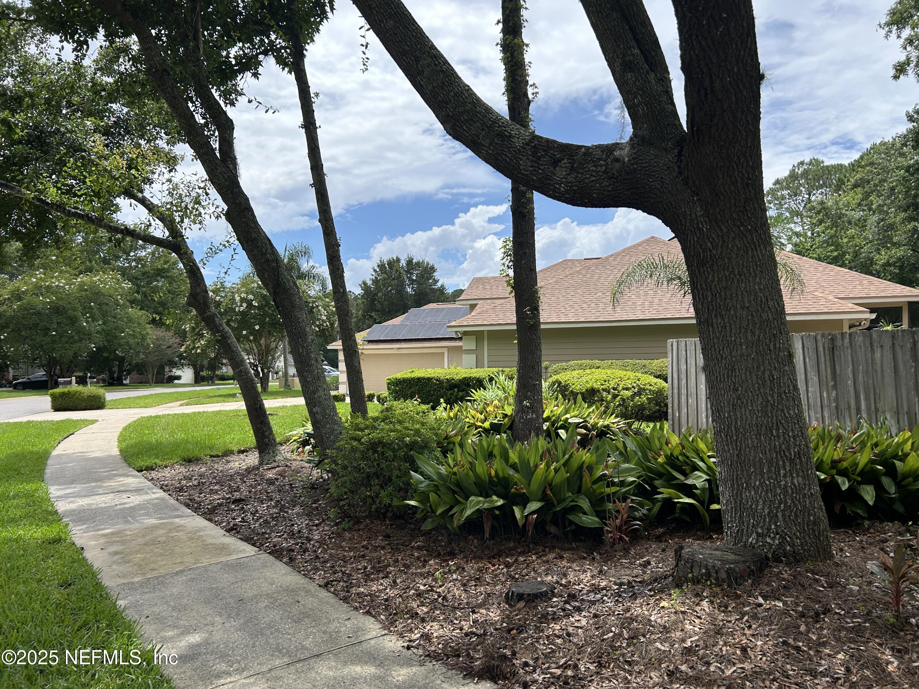 5221 CAMELOT FOREST Drive