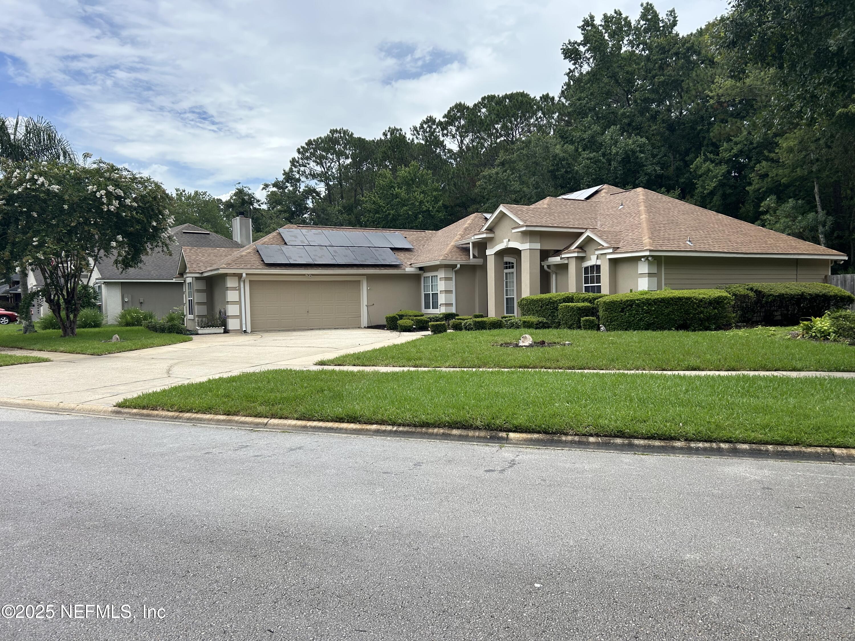 5221 CAMELOT FOREST Drive