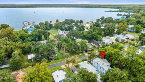 A home in Palatka