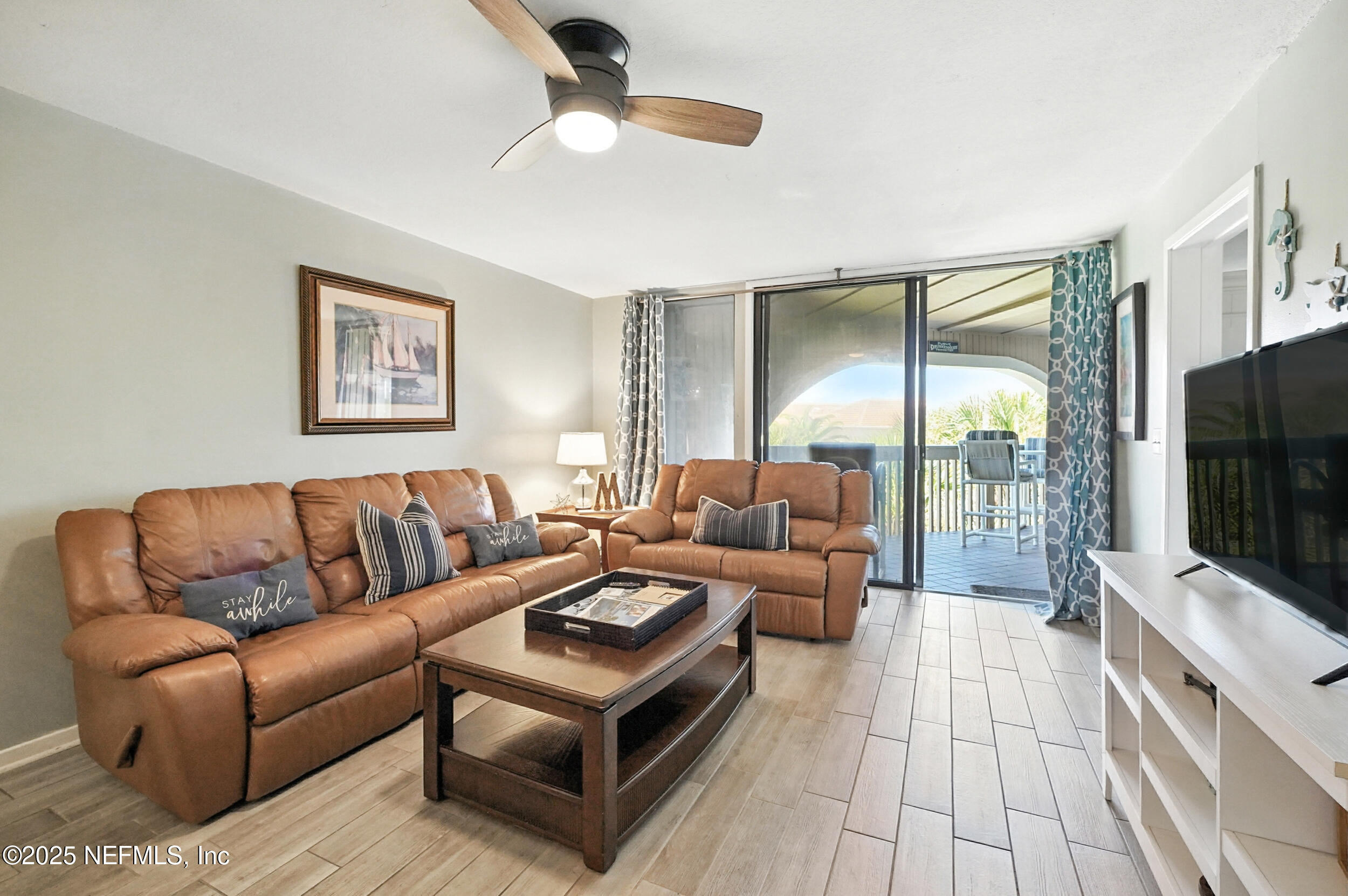 180 OCEAN HIBISCUS Drive 301