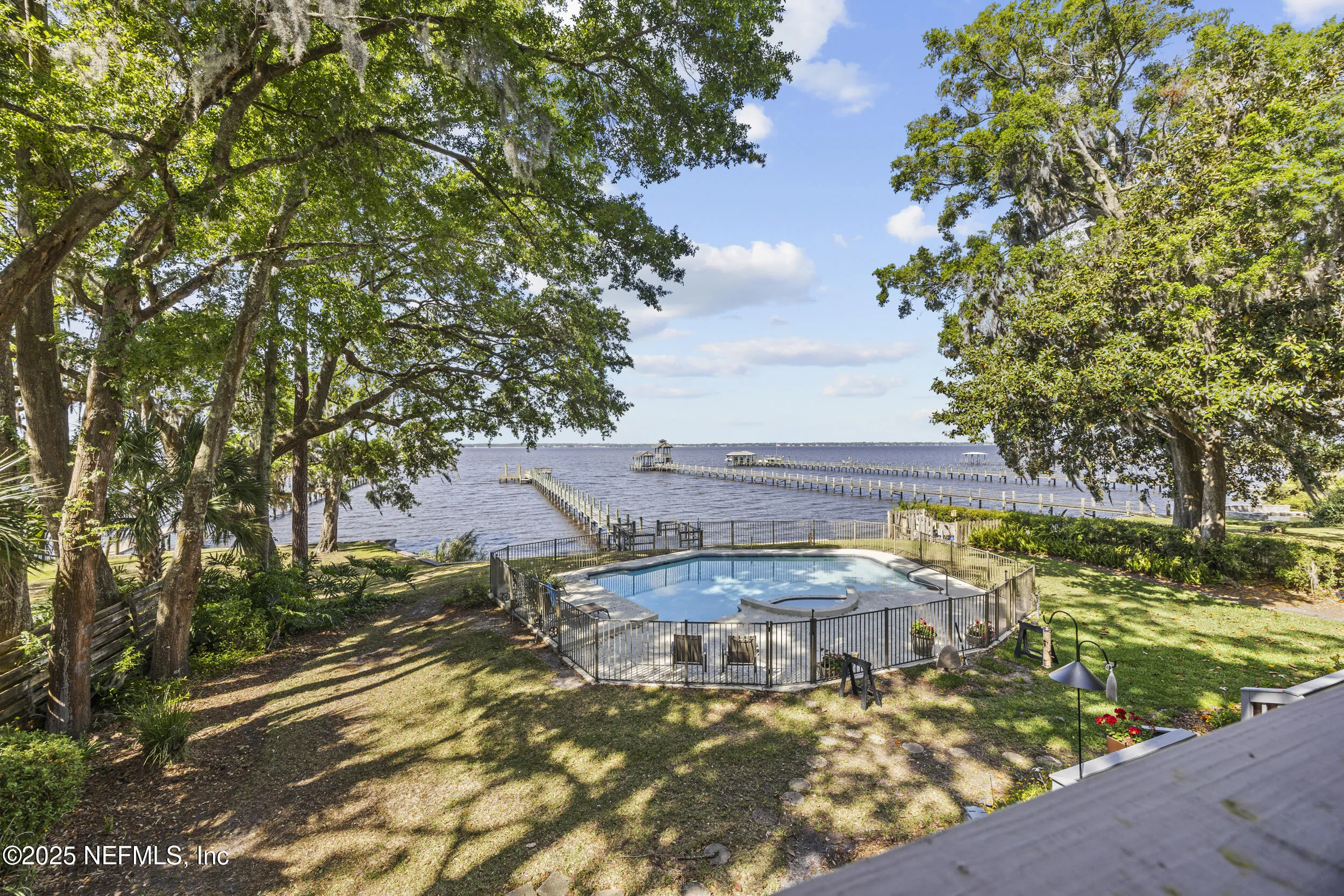 Jacksonville, Florida 32207, United States, 3 Bedrooms Bedrooms, ,3 BathroomsBathrooms,Residential,Pending,109065