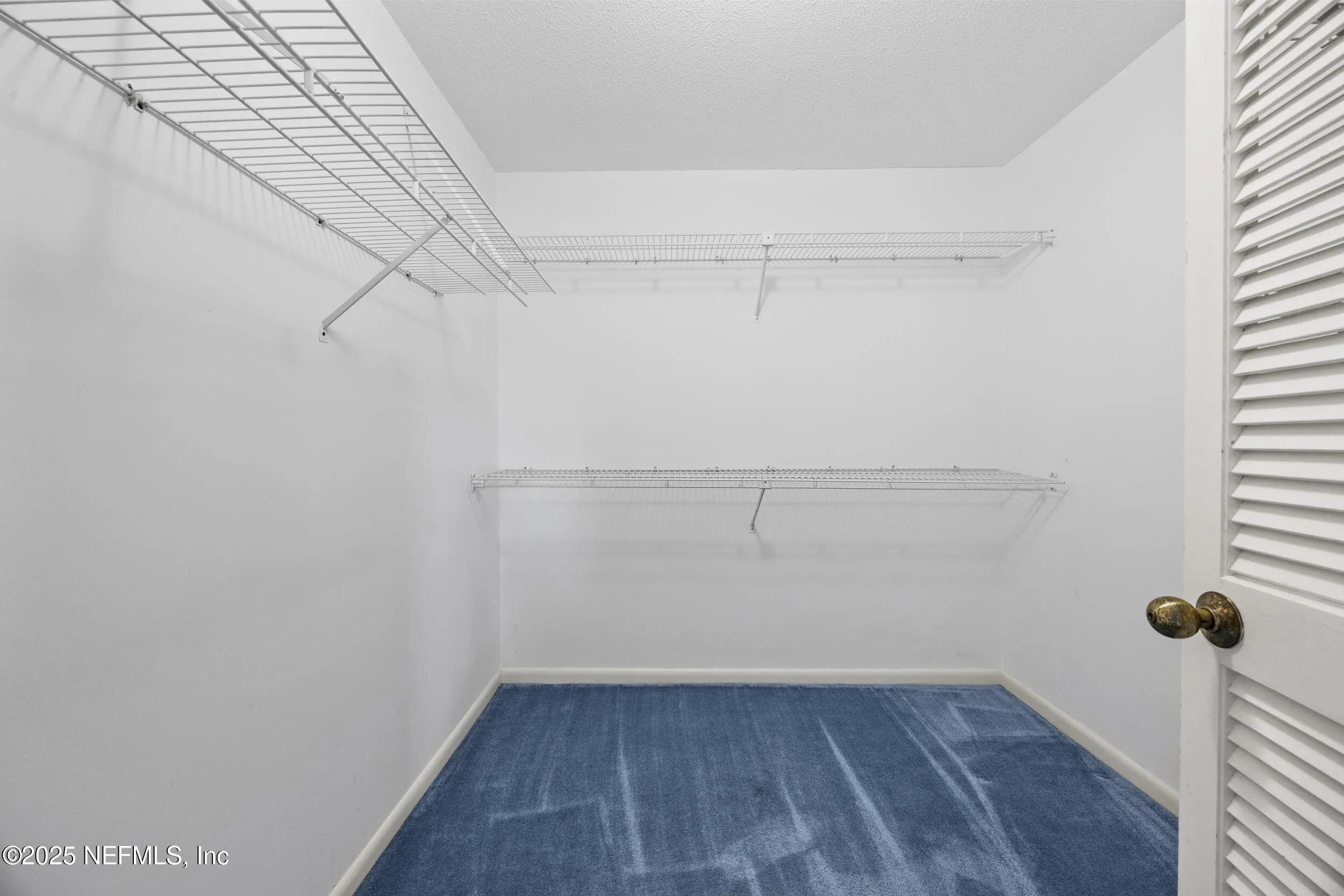 Jacksonville, Florida 32207, United States, 3 Bedrooms Bedrooms, ,3 BathroomsBathrooms,Residential,Pending,109065