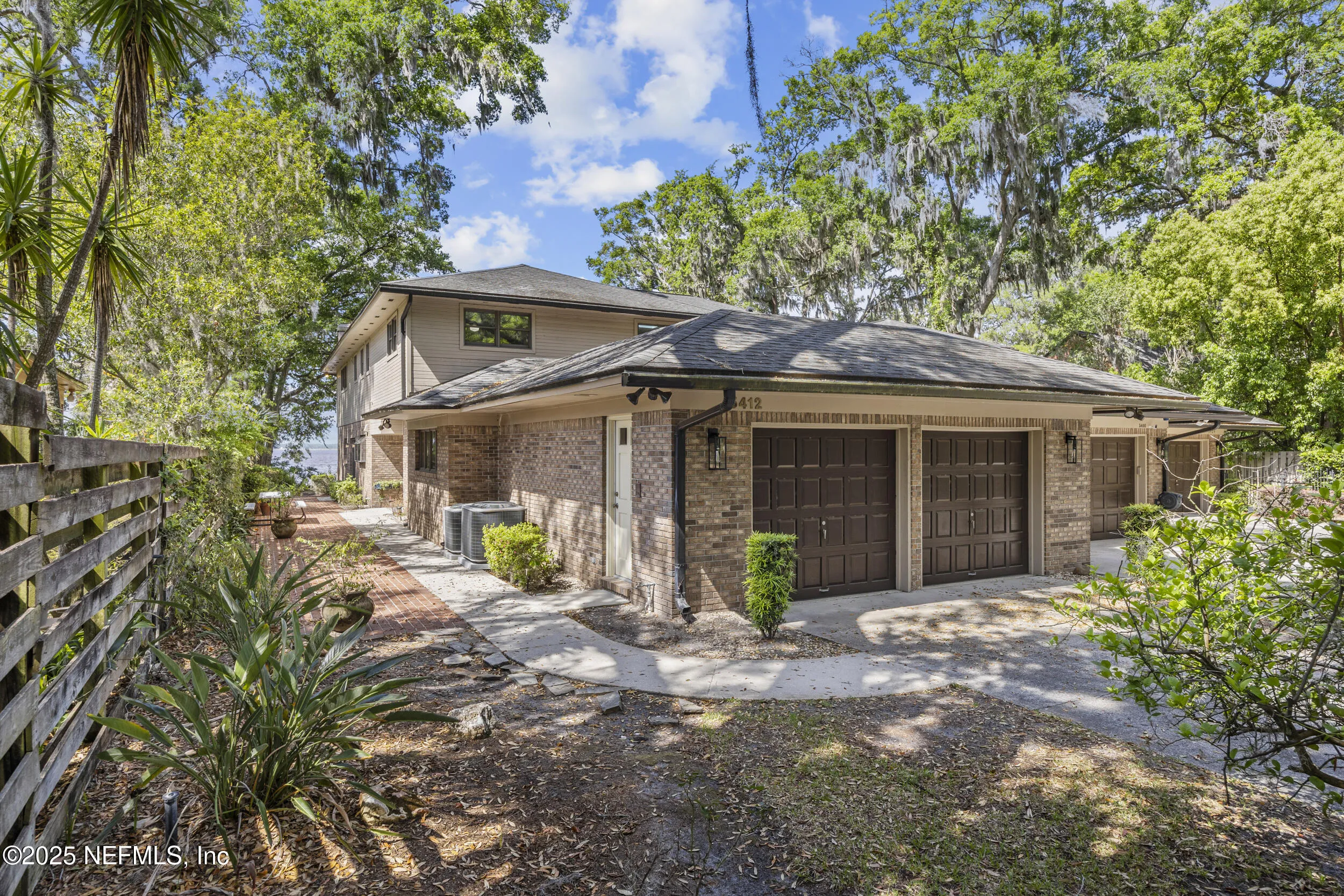 Jacksonville, Florida 32207, United States, 3 Bedrooms Bedrooms, ,3 BathroomsBathrooms,Residential,Pending,109065