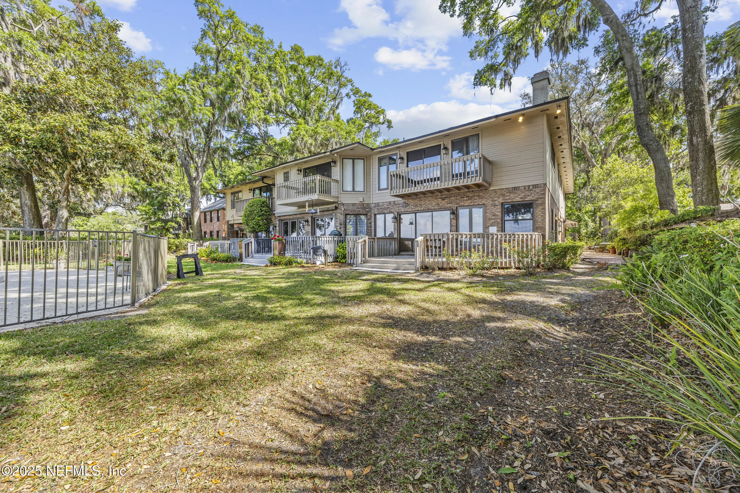 Jacksonville, Florida 32207, United States, 3 Bedrooms Bedrooms, ,3 BathroomsBathrooms,Residential,Pending,109065