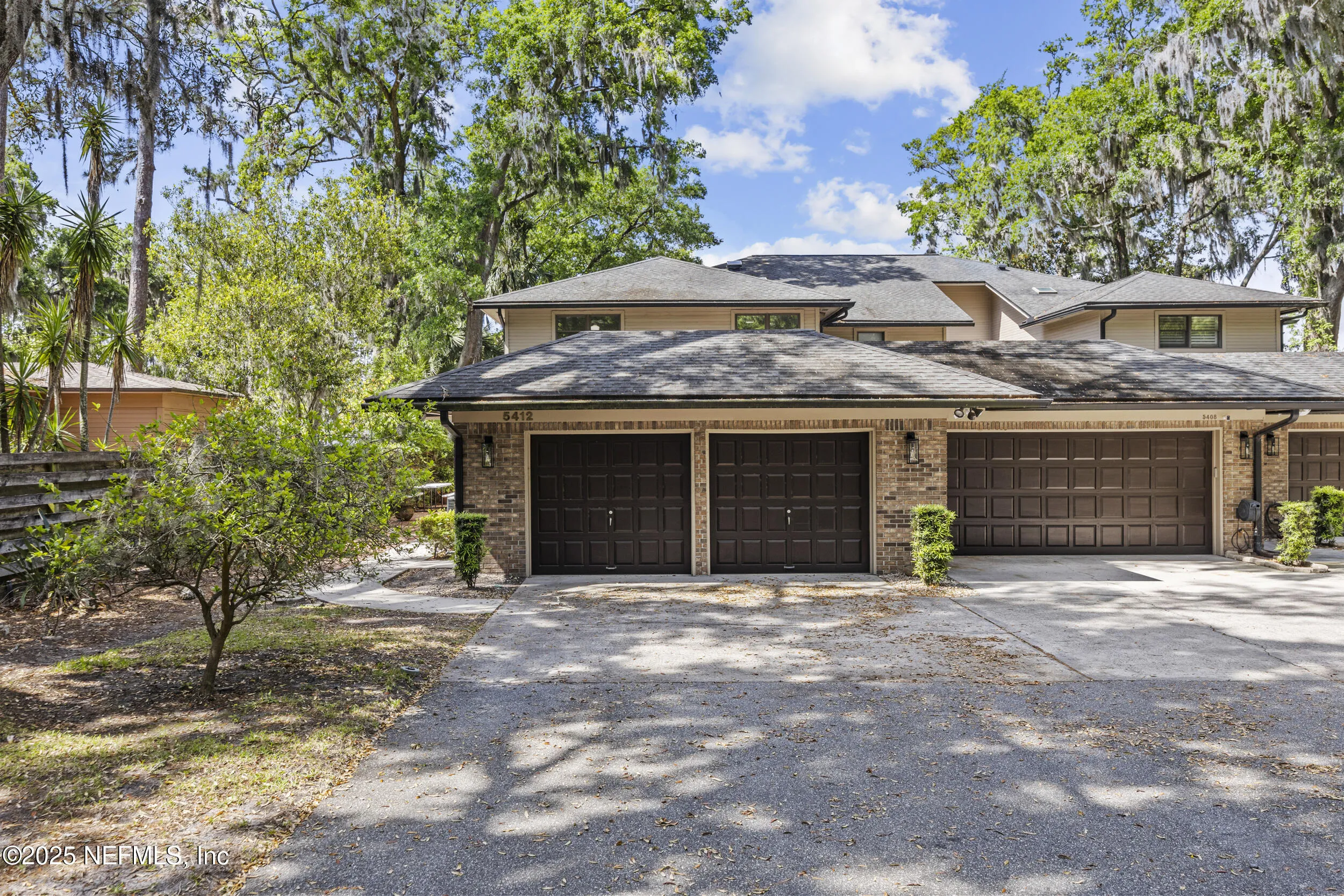 Jacksonville, Florida 32207, United States, 3 Bedrooms Bedrooms, ,3 BathroomsBathrooms,Residential,Pending,109065