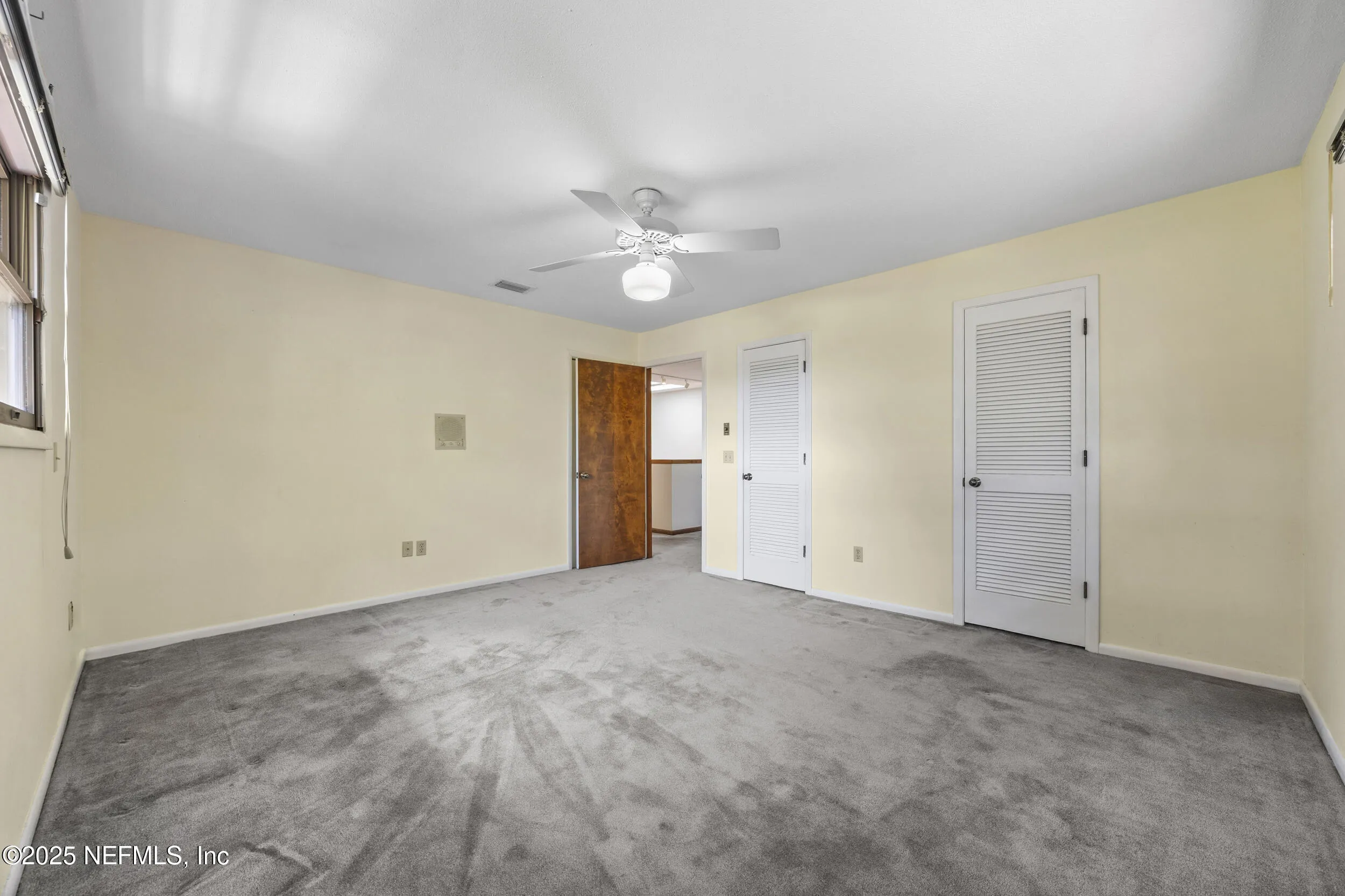 Jacksonville, Florida 32207, United States, 3 Bedrooms Bedrooms, ,3 BathroomsBathrooms,Residential,Pending,109065