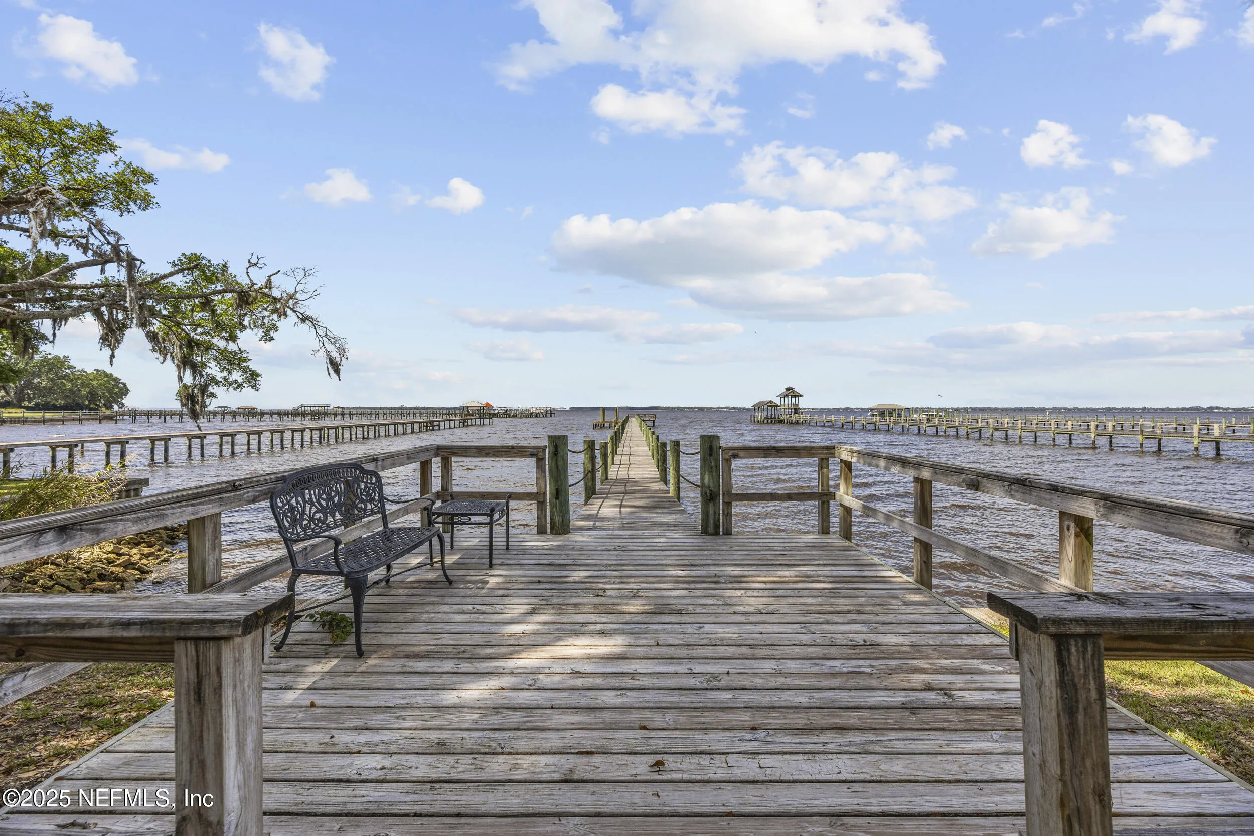 Jacksonville, Florida 32207, United States, 3 Bedrooms Bedrooms, ,3 BathroomsBathrooms,Residential,Pending,109065