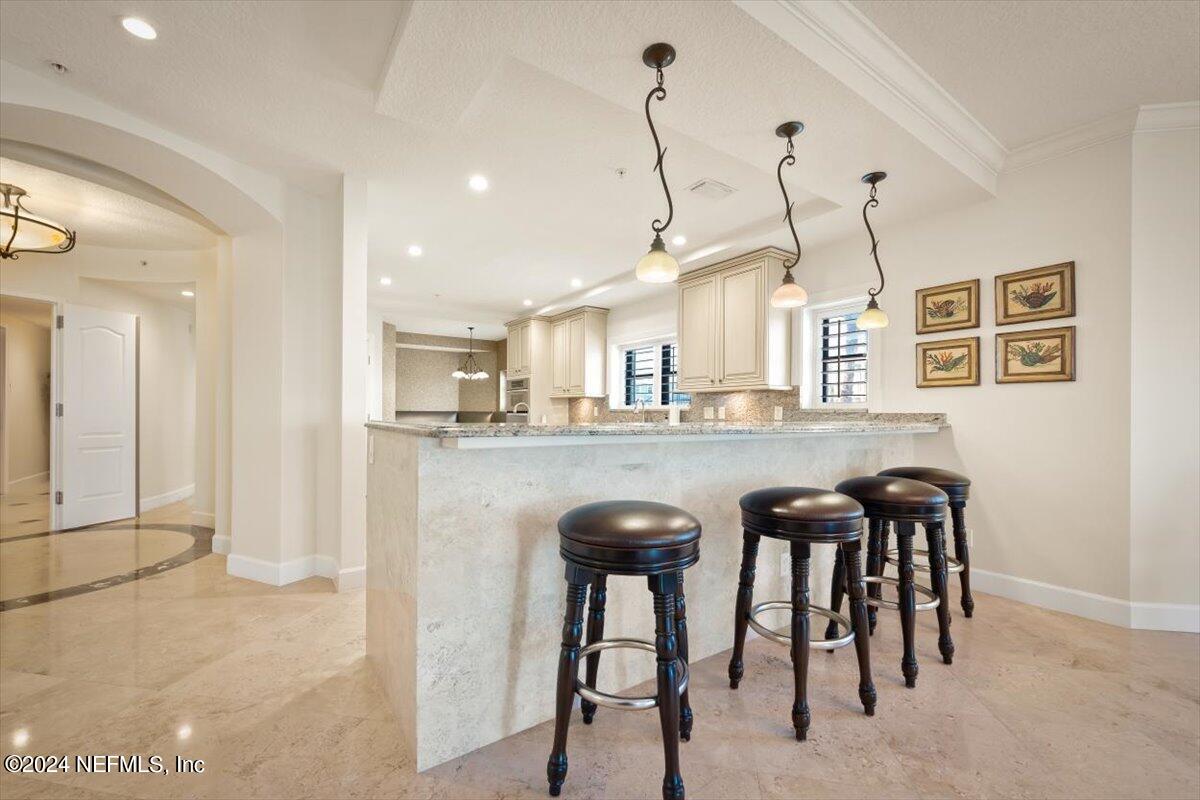 405 1ST Street S 211