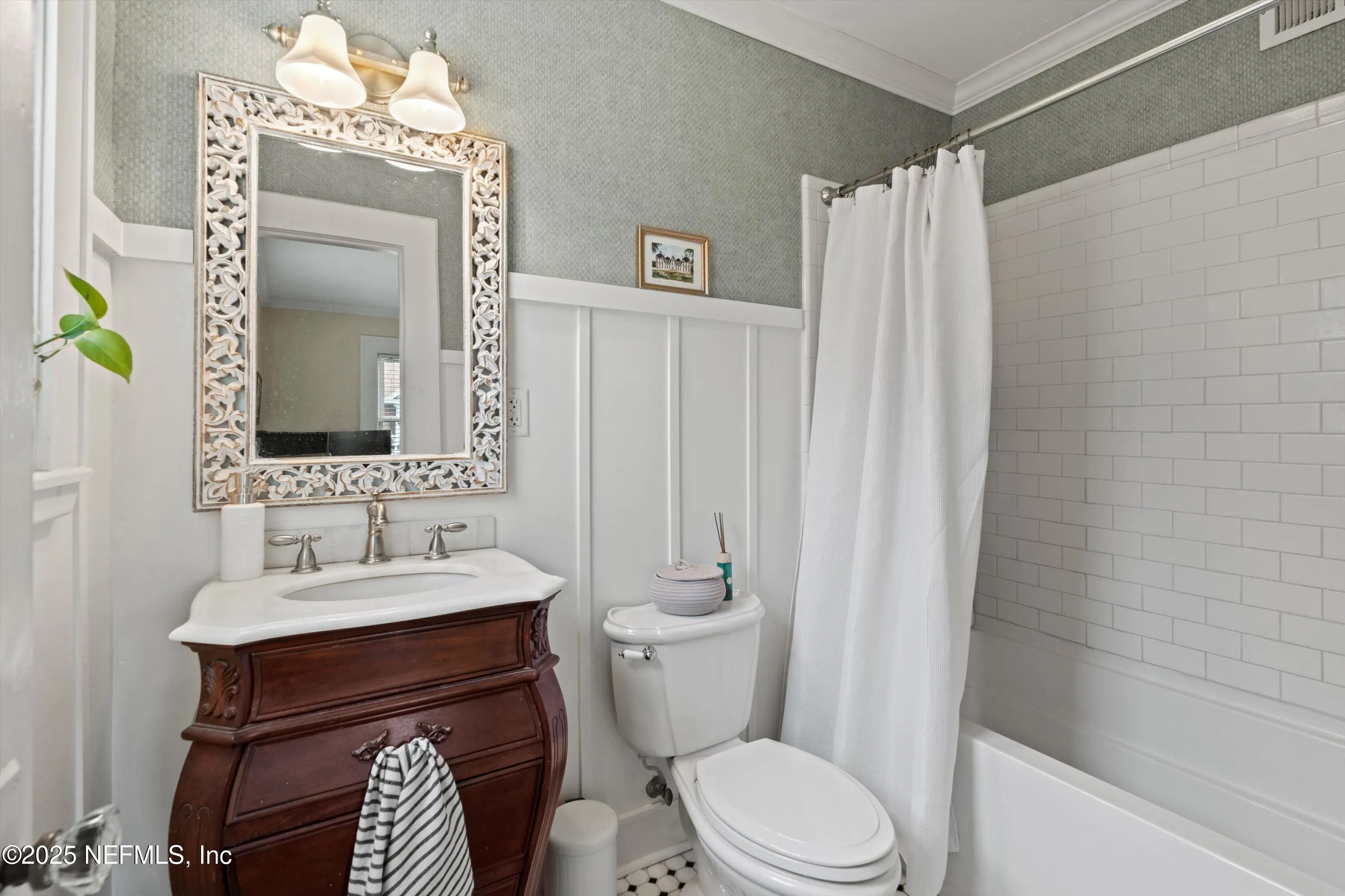 Jacksonville, Florida 32205, United States, 4 Bedrooms Bedrooms, ,3 BathroomsBathrooms,Residential,Active,234599