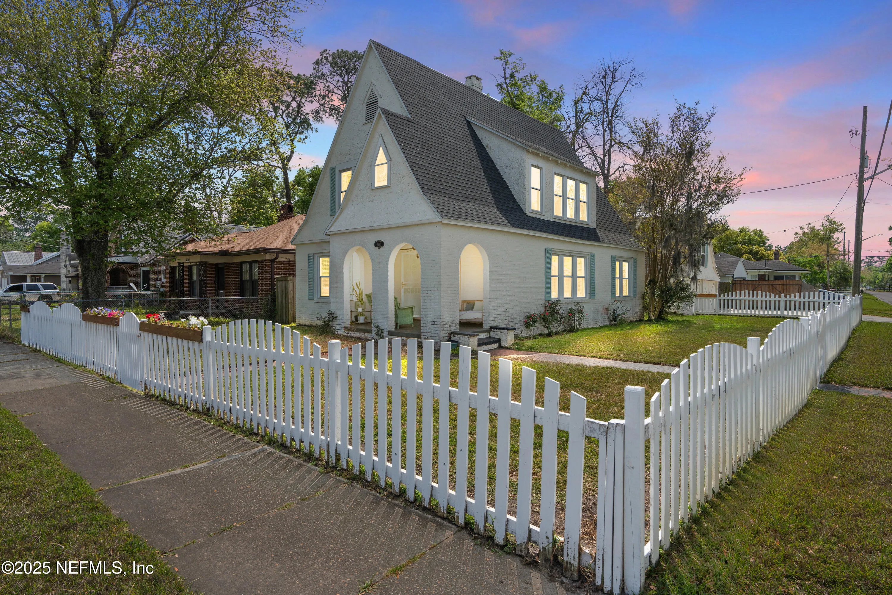 Jacksonville, Florida 32205, United States, 4 Bedrooms Bedrooms, ,3 BathroomsBathrooms,Residential,Active,234599