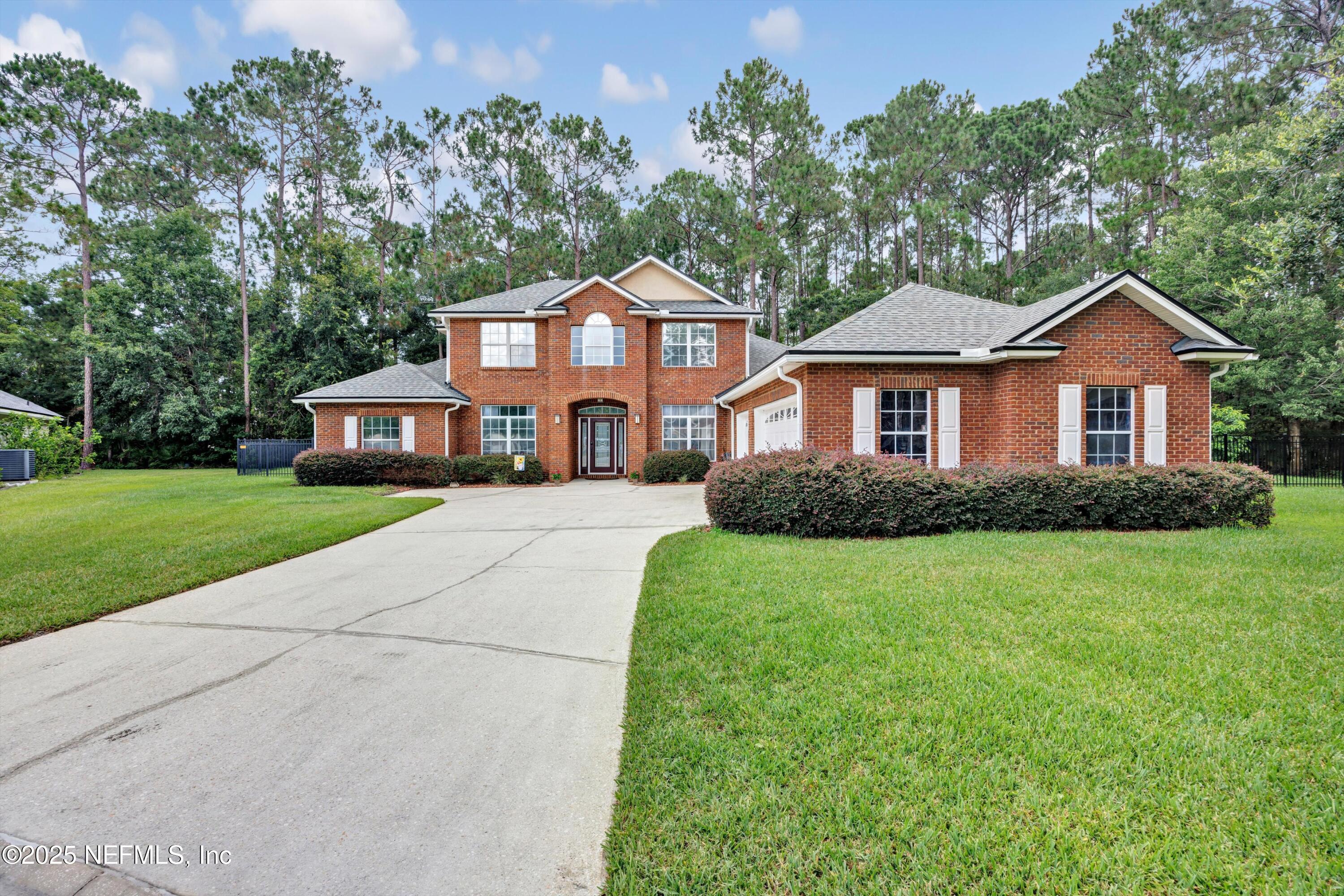 2502 WILLOW CREEK Drive