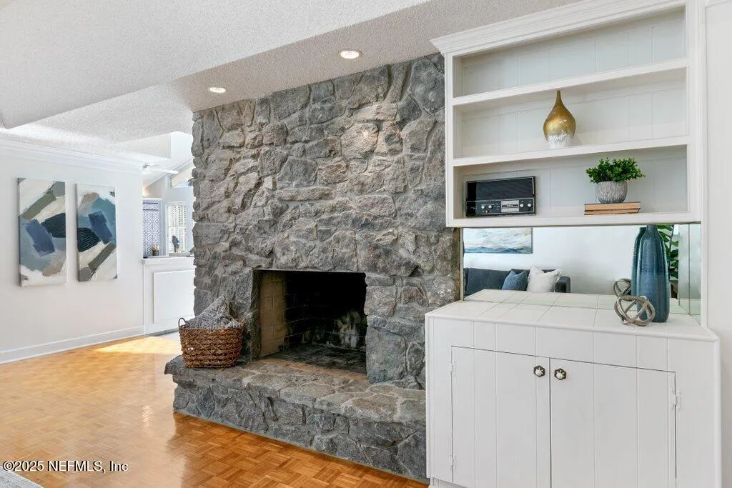 Jacksonville, Florida 32216, United States, 4 Bedrooms Bedrooms, ,3 BathroomsBathrooms,Residential,Pending,19801