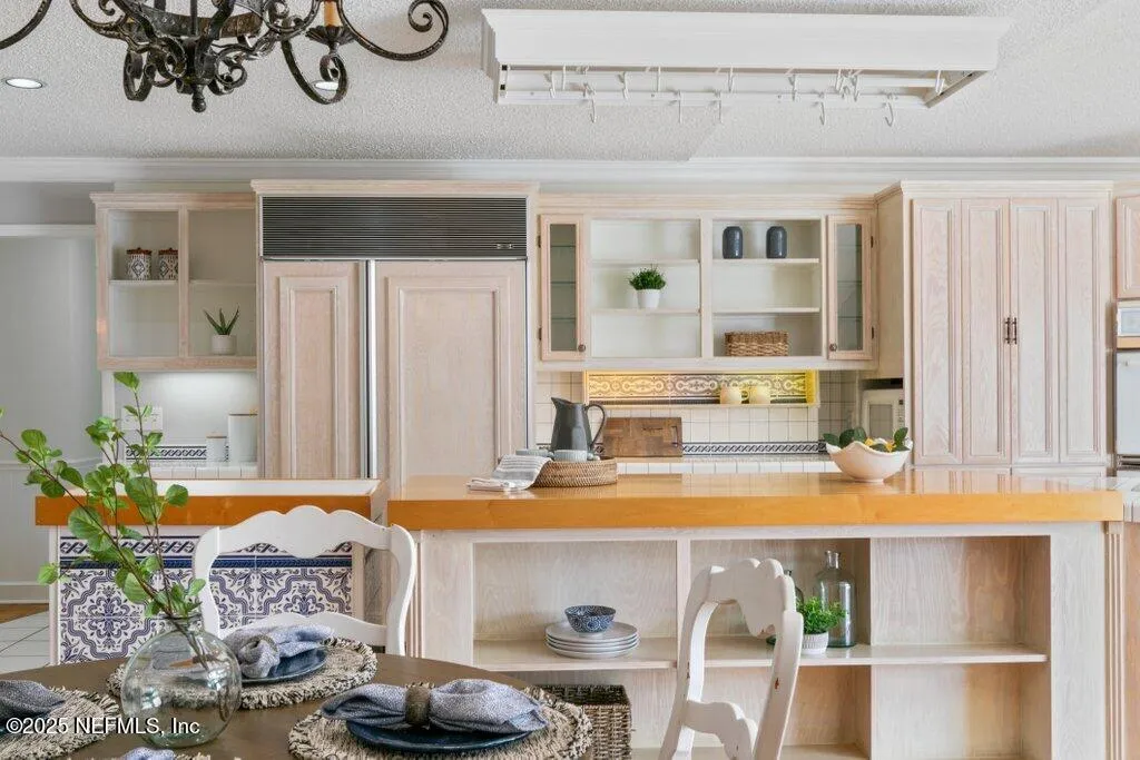 Jacksonville, Florida 32216, United States, 4 Bedrooms Bedrooms, ,3 BathroomsBathrooms,Residential,Pending,19801