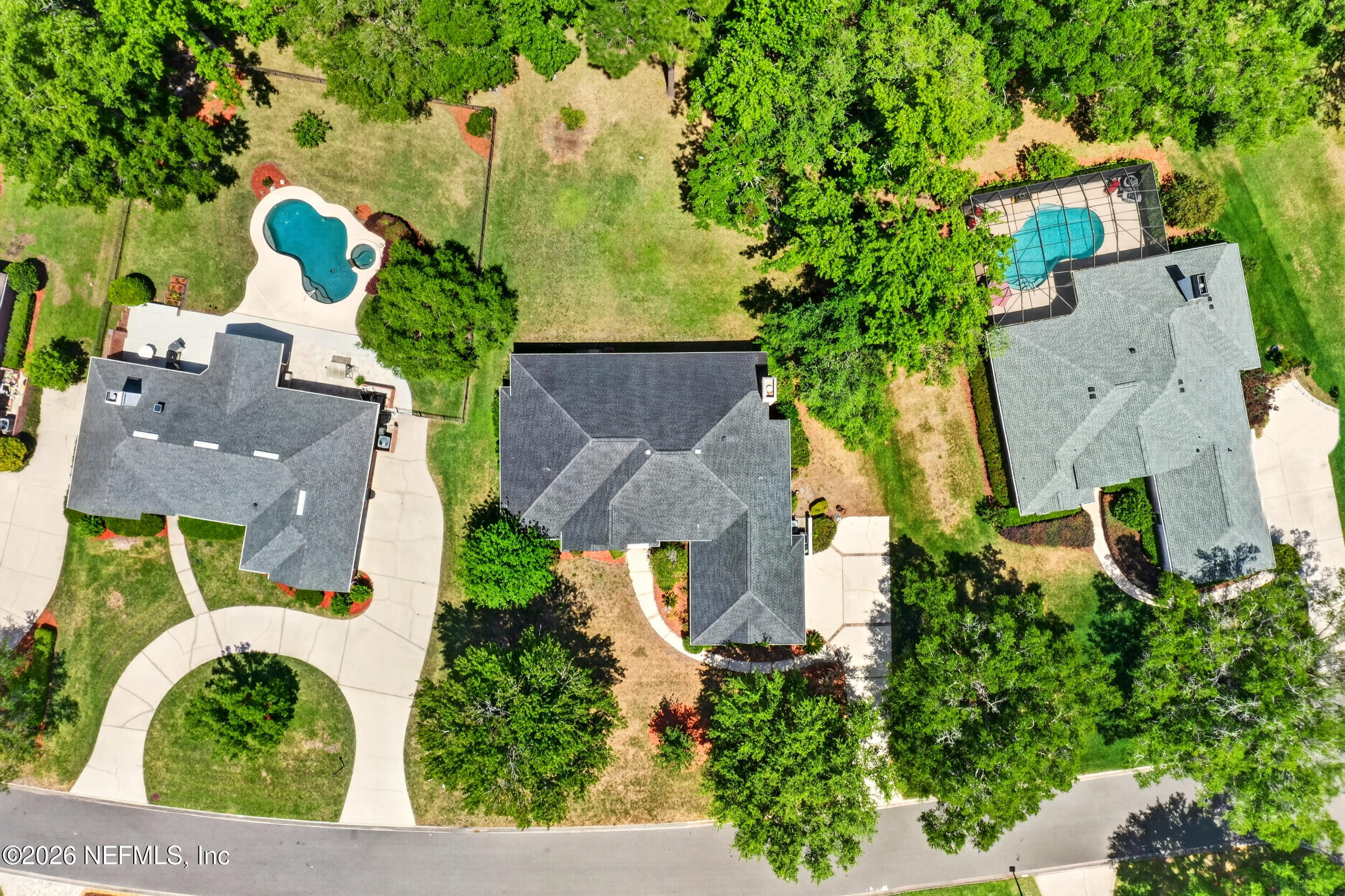 525 SUGAR GROVE Place