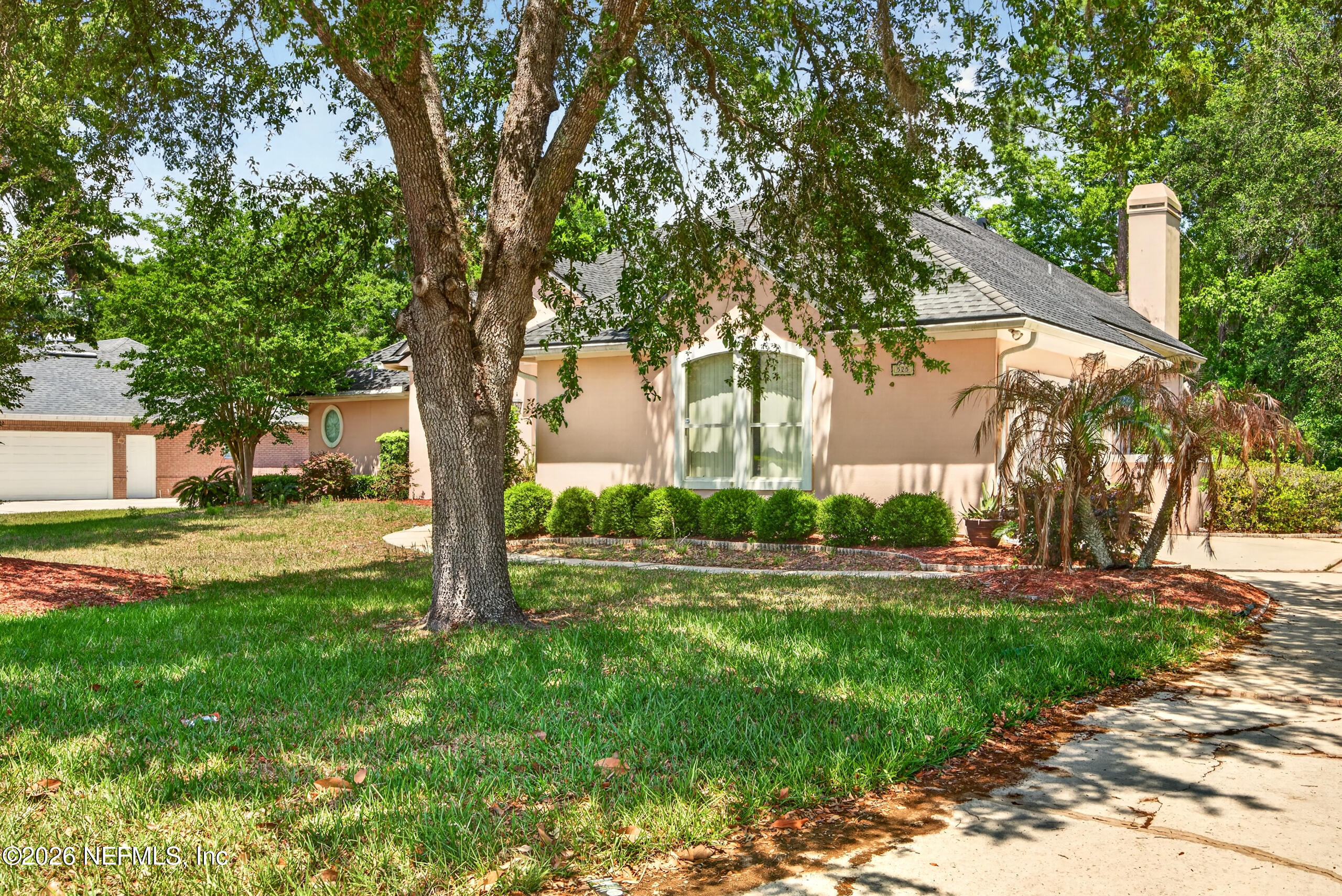 525 SUGAR GROVE Place