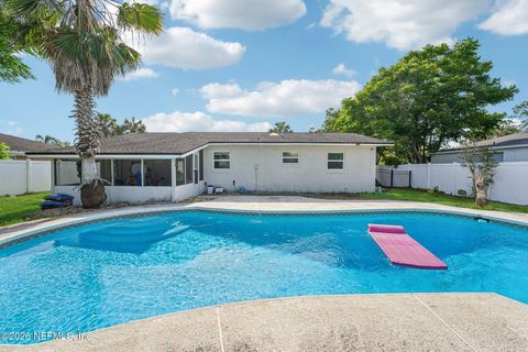 Photo of 42 DOLPHIN Boulevard, Ponte Vedra Beach, FL 32082 (MLS # 2143918)
