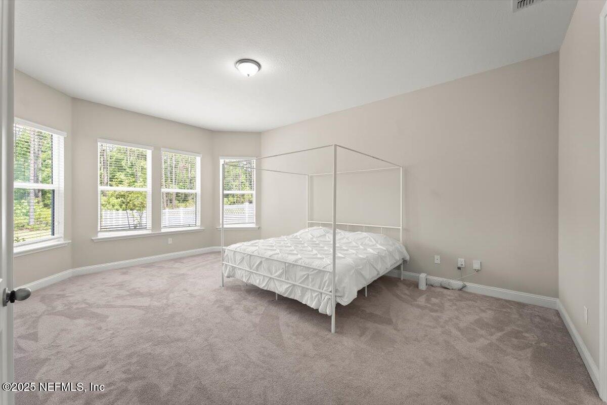 286 HOLLY LANDING Way