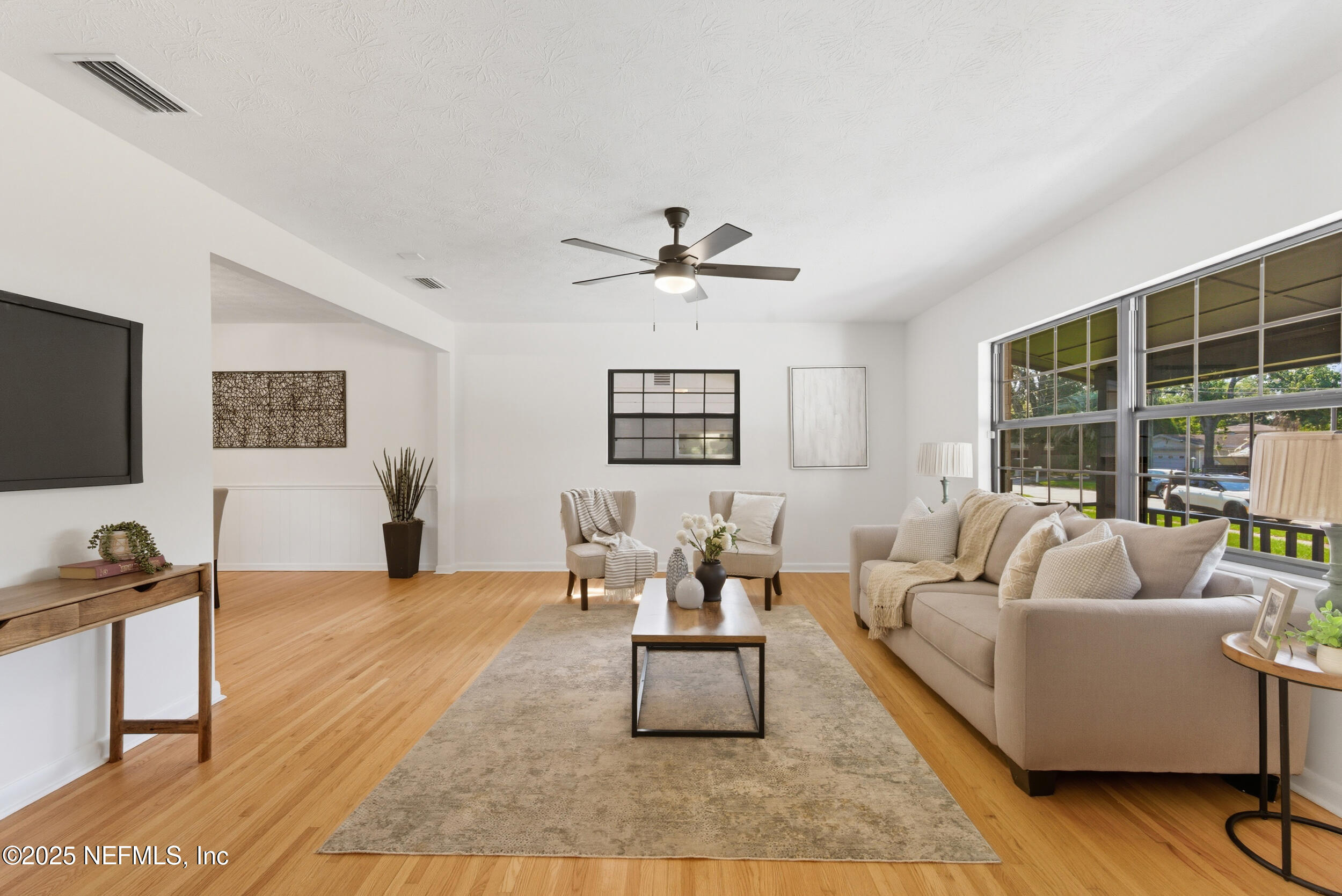 8263 CARAVELLE Drive