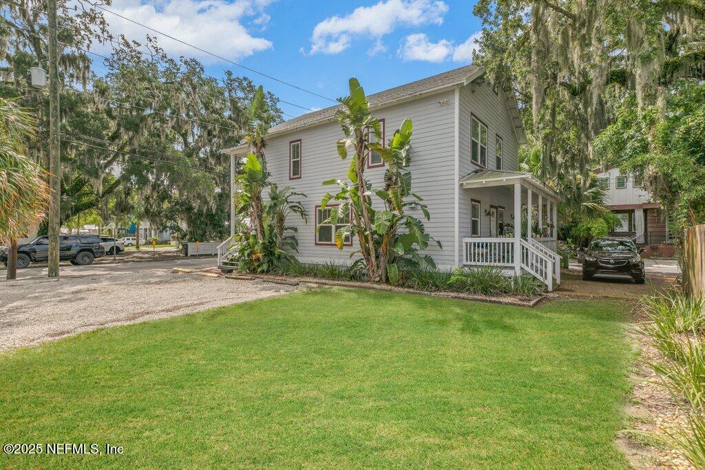 114 MARTIN LUTHER KING Avenue WITH BUILDABLE LOT