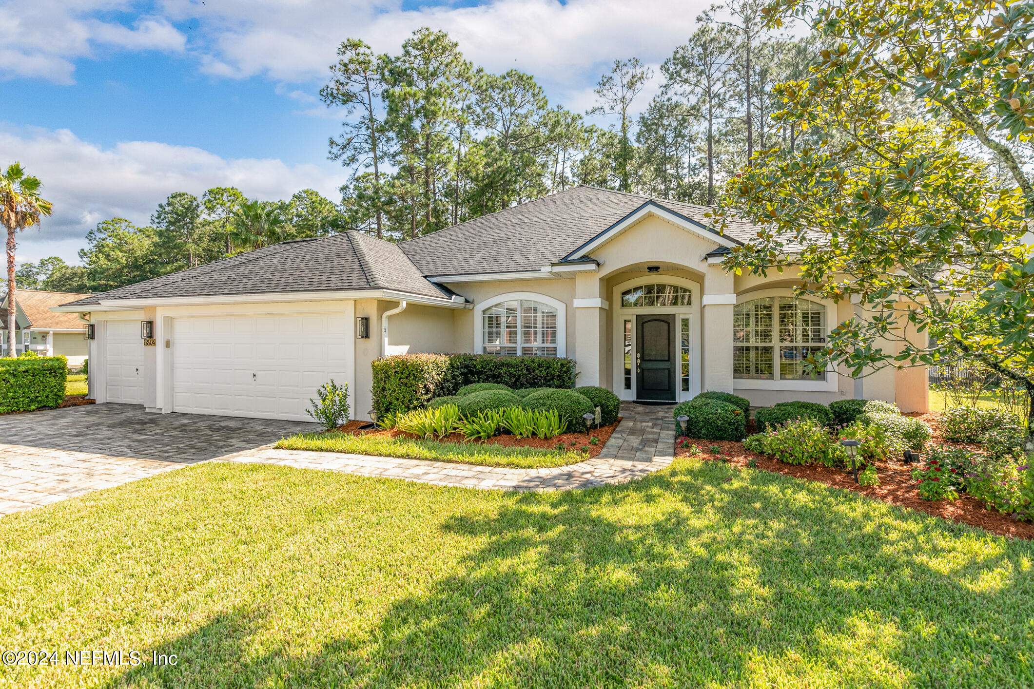 1892 VISTA LAKES Drive